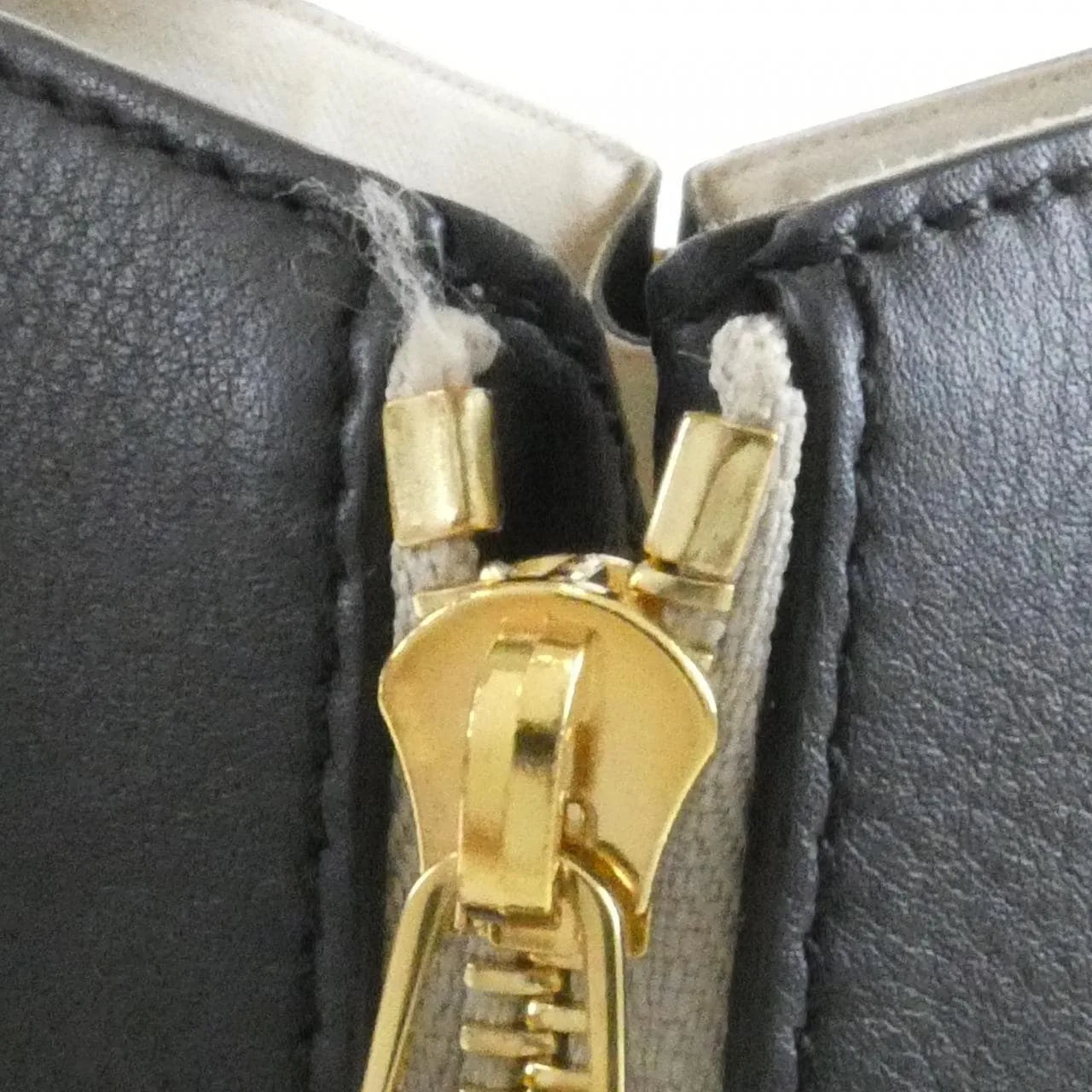 LOEWE Hammock 387 30PS35 肩背包 5