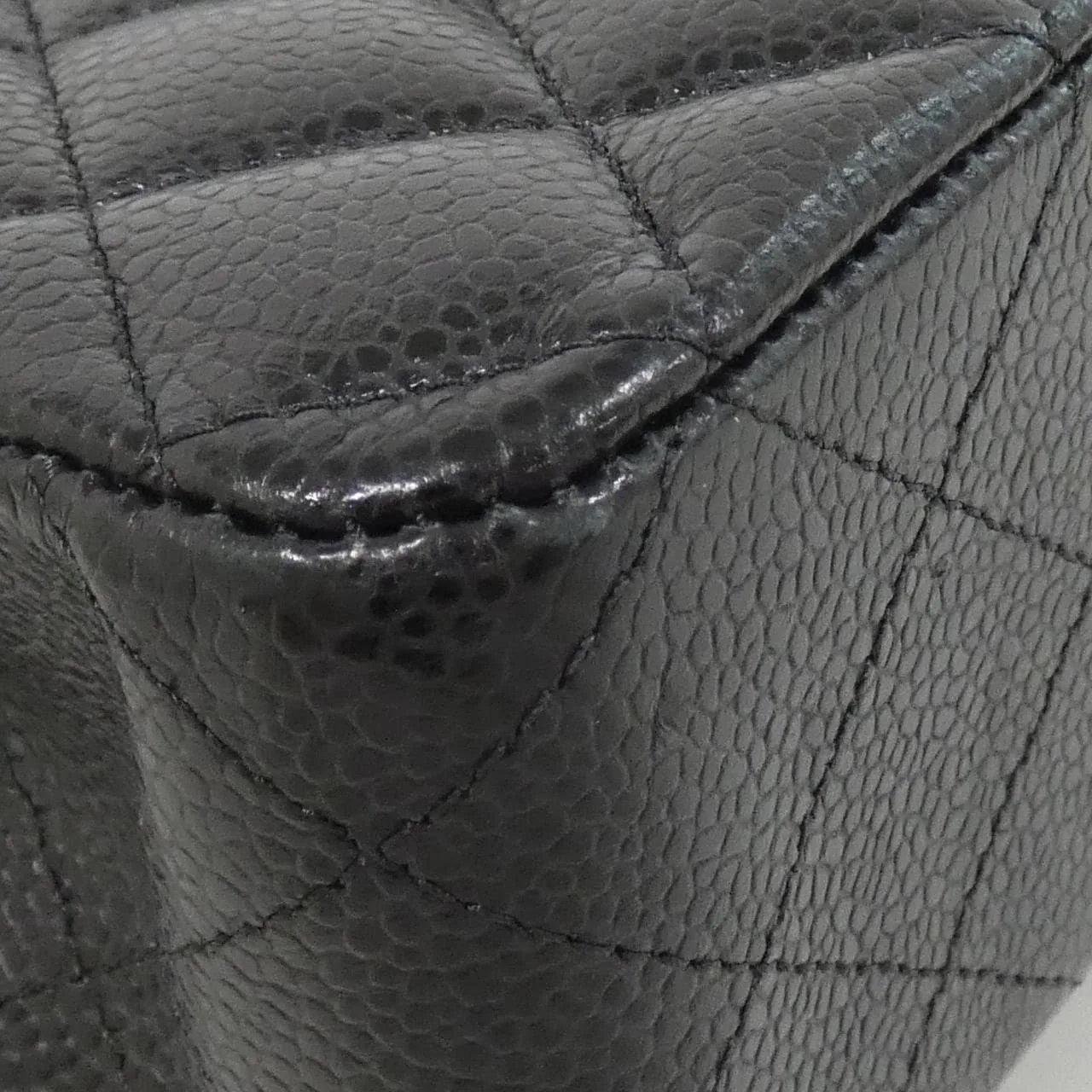 CHANEL Matelasse 1112 Shoulder Grained Calfskin 3