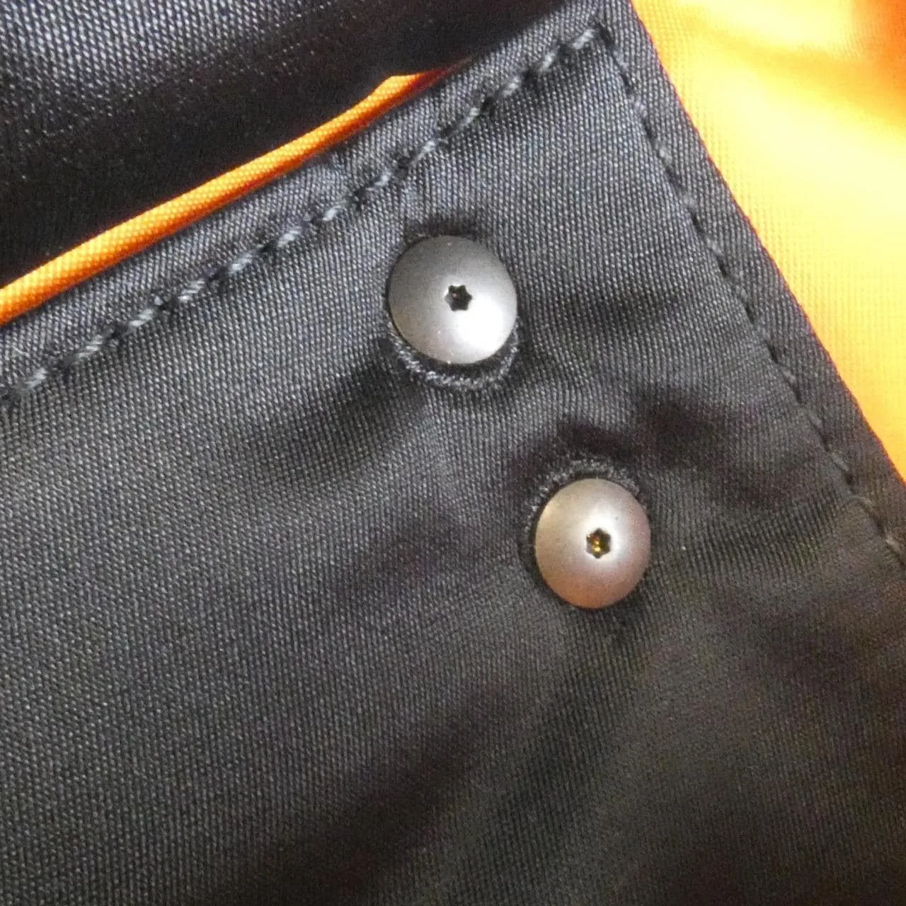BALENCIAGA Neo Classic 638521 2HM5T 手提包 尼龍 10