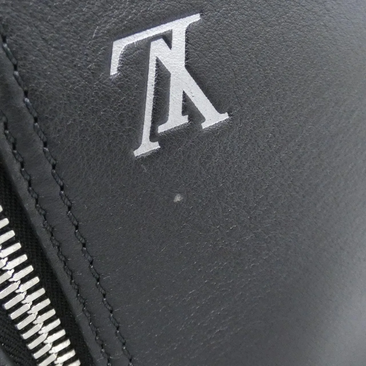 LOUIS VUITTON Alma M24397 手提包 5