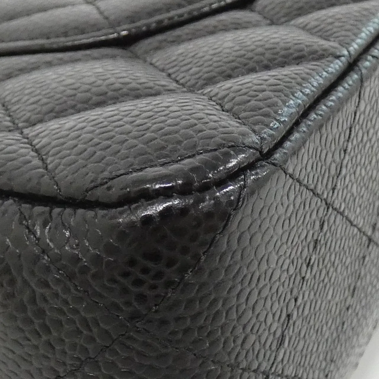 CHANEL Matelasse 1112 Shoulder Grained Calfskin 3