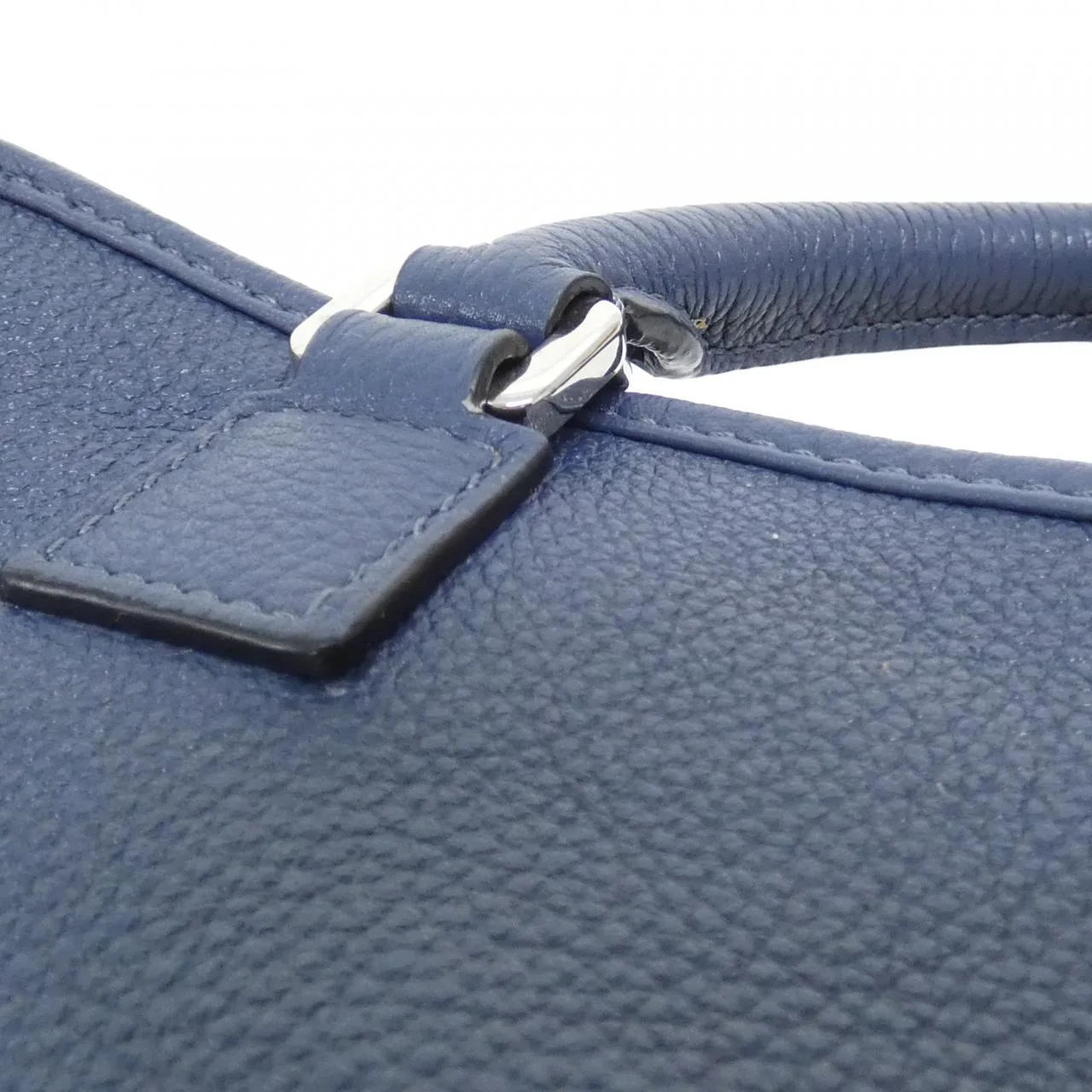 LOEWE Amazona 352 12 N71 手提包 5