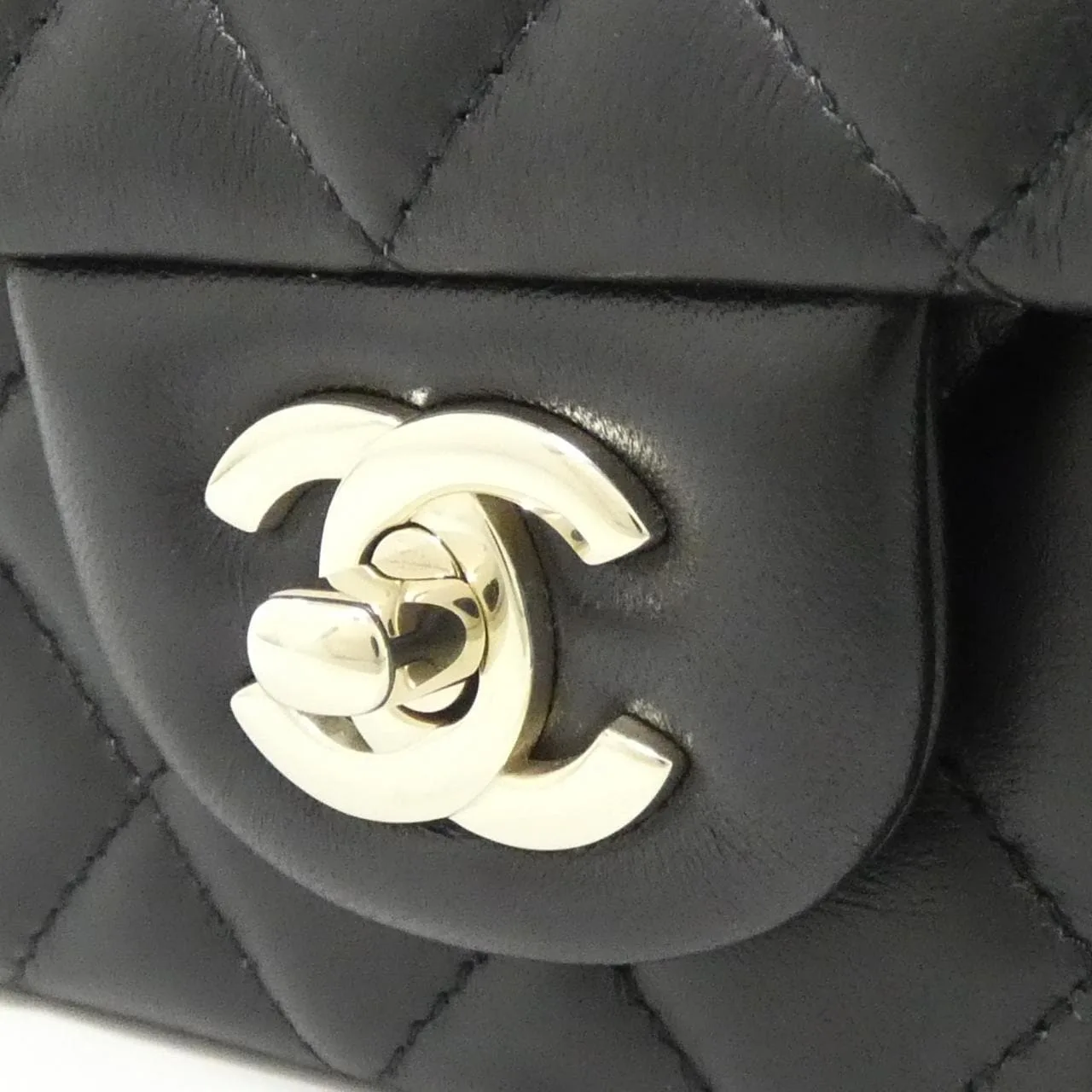 CHANEL Boy Chanel 69900 Shoulder Lambskin 4