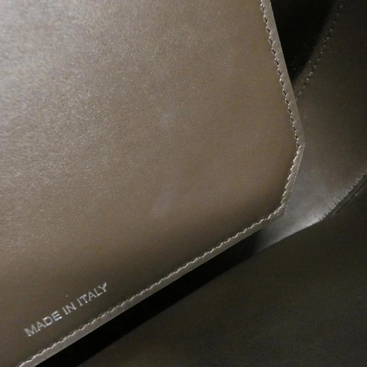 FENDI Baguette 7VA622 ARLU 肩背包 9