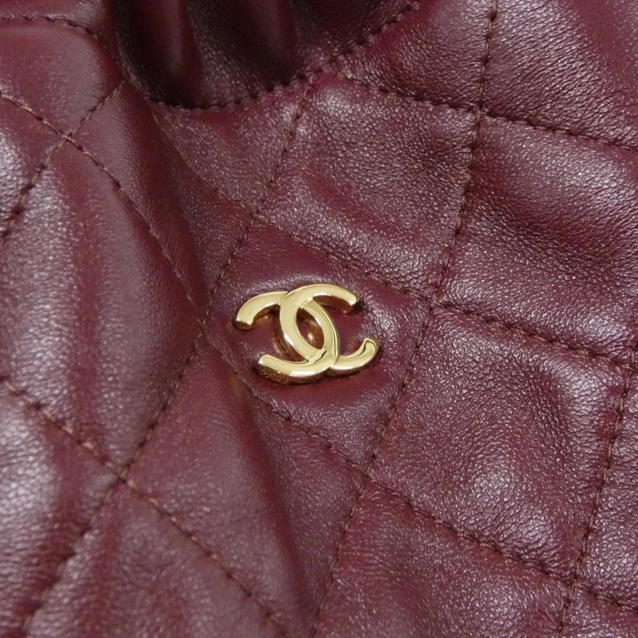 CHANEL AP5227 肩背包 羊皮 4