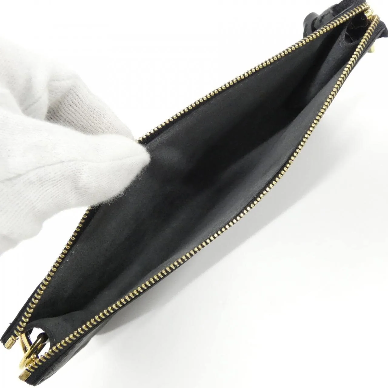 LOUIS VUITTON Pochette M52942 Pochette Epi 9