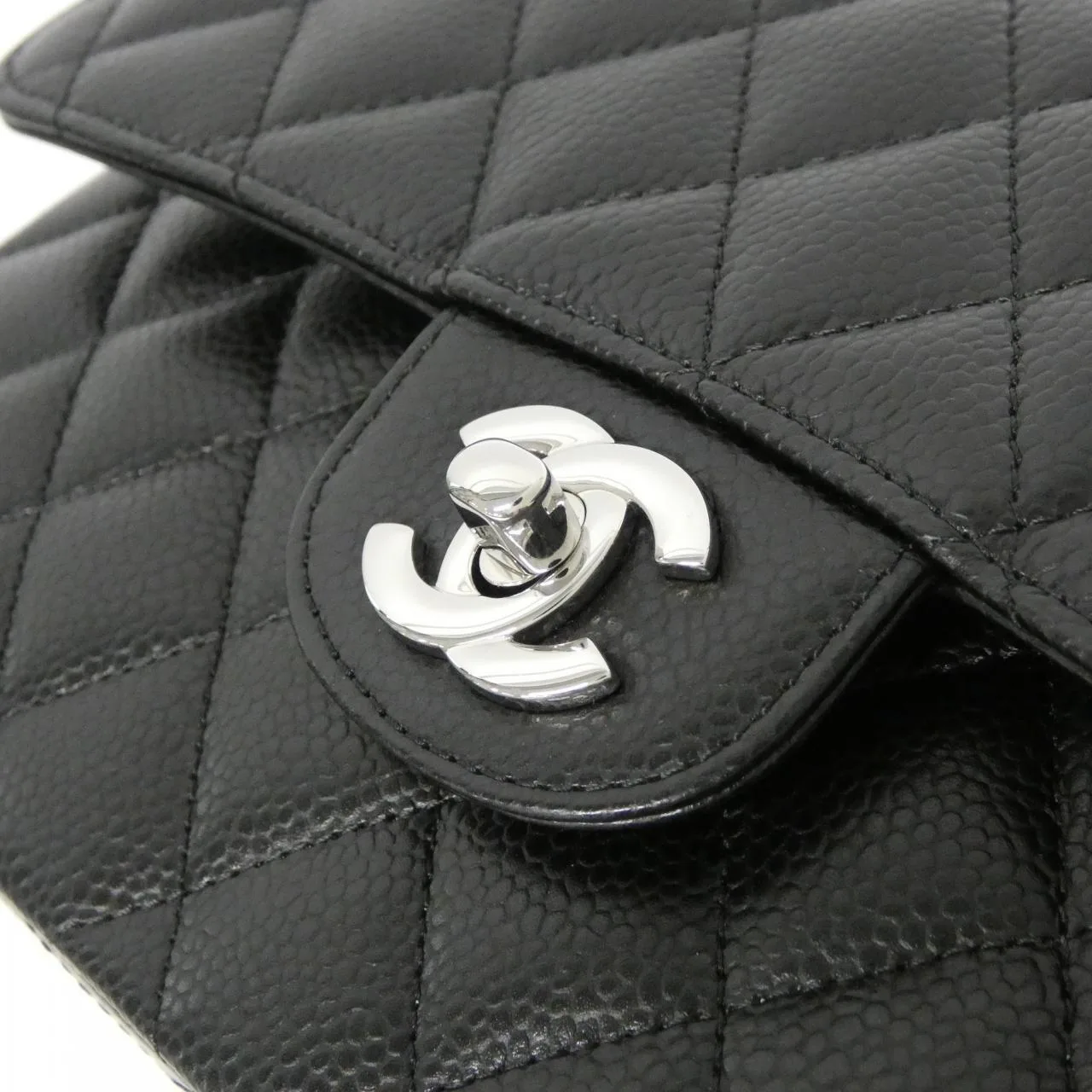 CHANEL Matelasse 1113 Shoulder Grained Calfskin 4