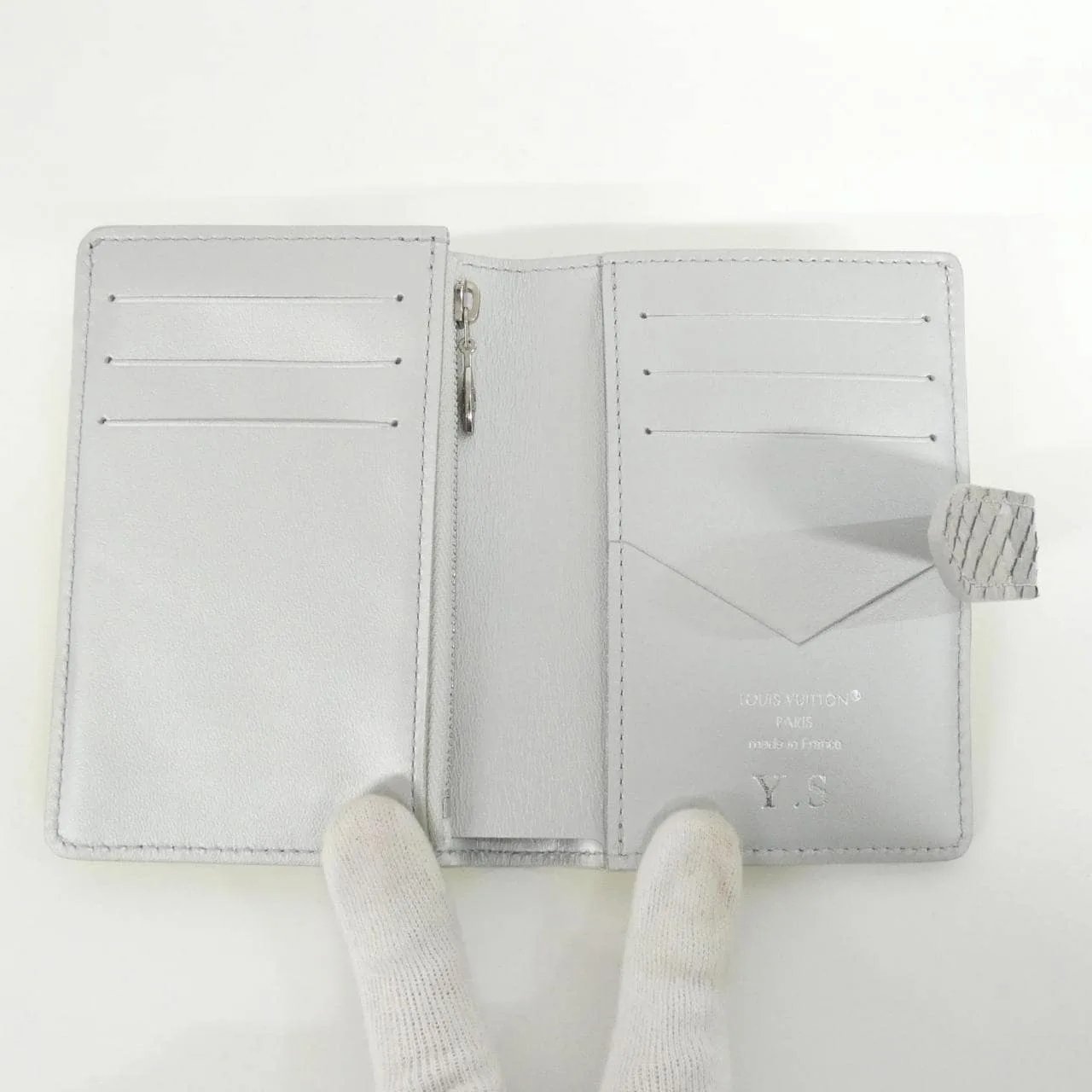 LOUIS VUITTON N89118 Wallet Leather 3