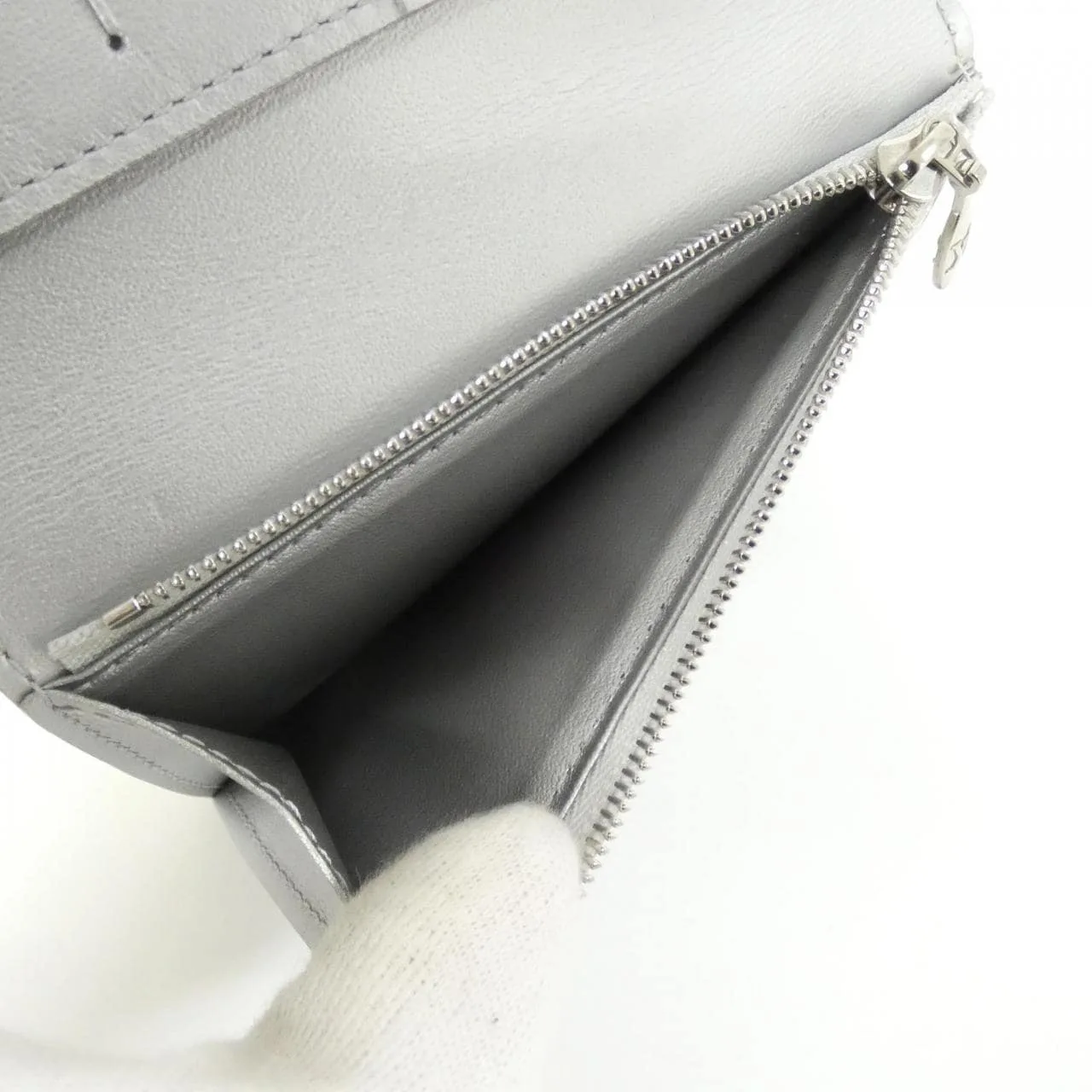 LOUIS VUITTON N89118 Wallet Leather 4