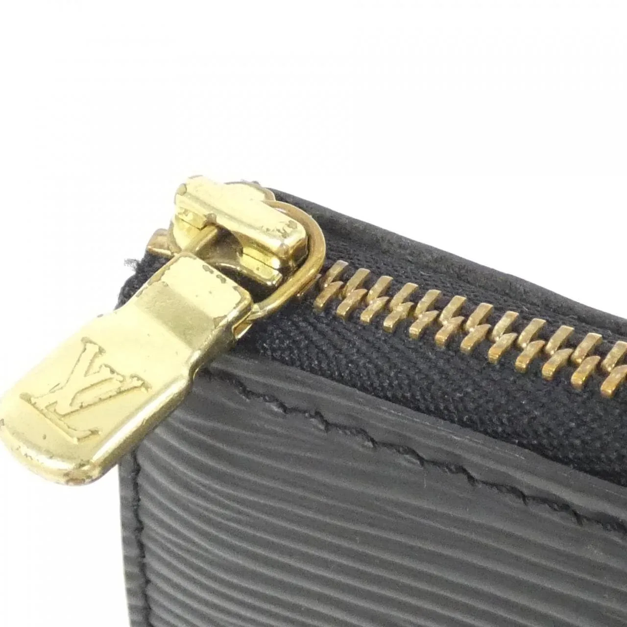 LOUIS VUITTON Pochette M52942 Pochette Epi 4