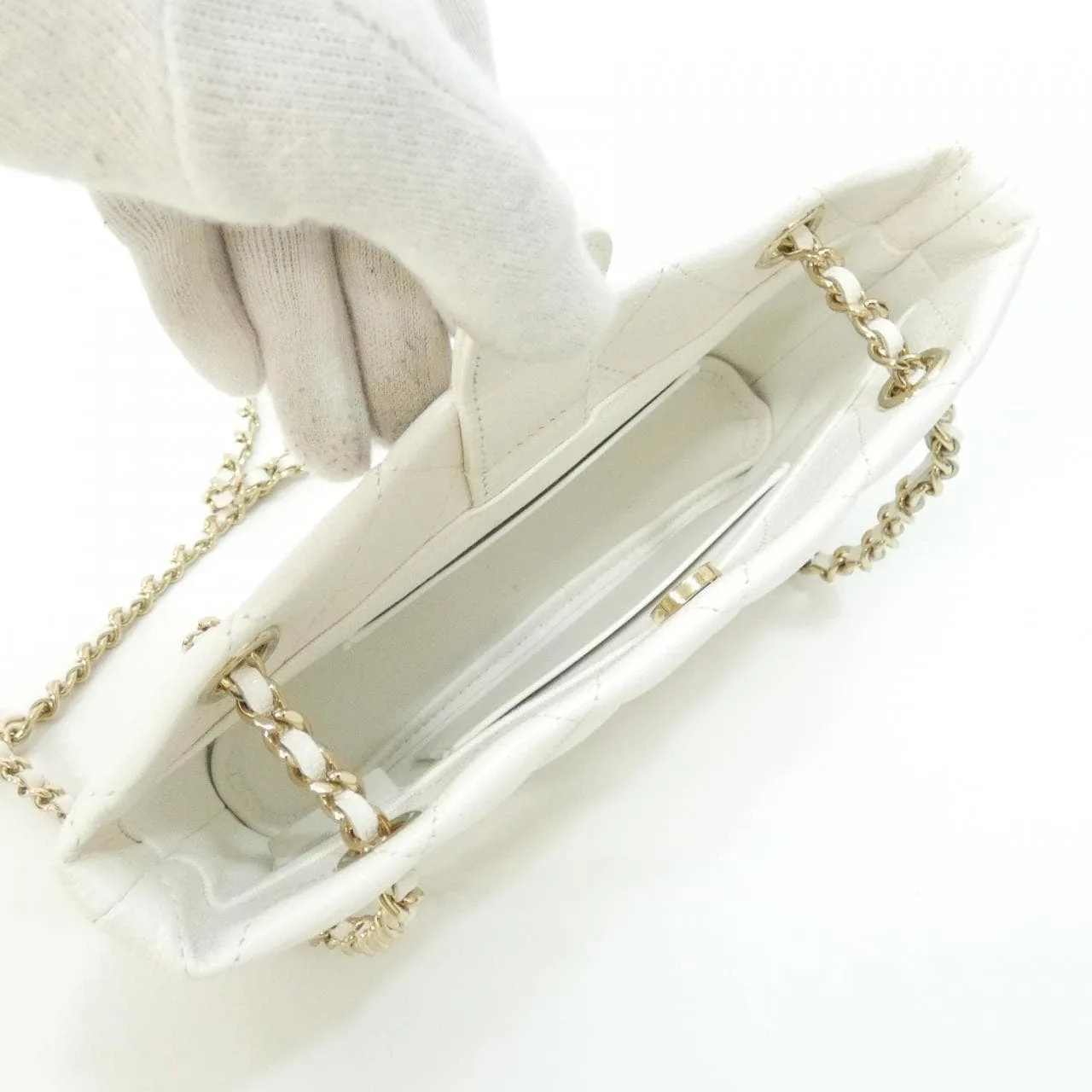 CHANEL Timeless Classic AP4423 Wallet Grained Calfskin White Grained Calfskin Rank A - Thumbnail 9