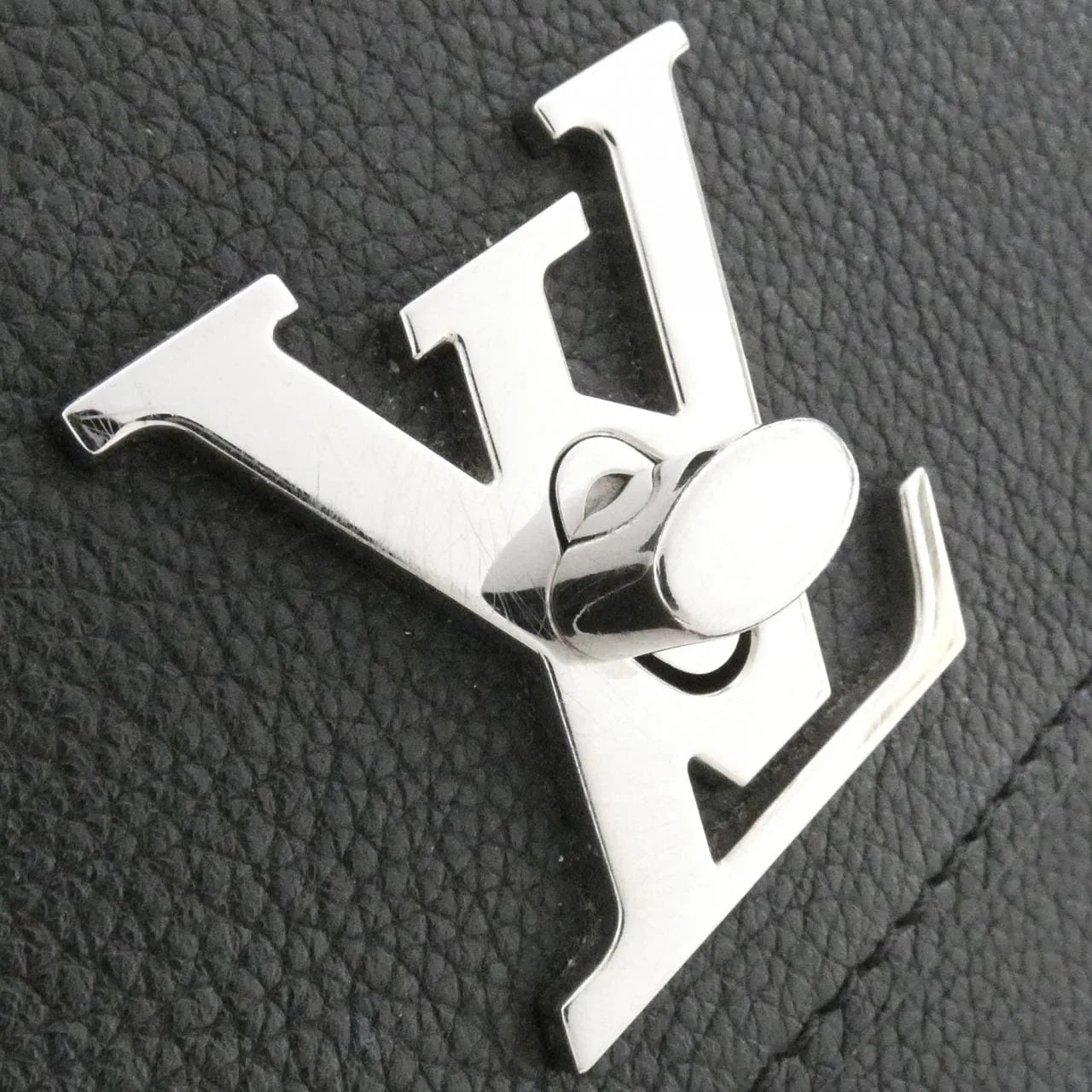 LOUIS VUITTON M20997 手提包 4
