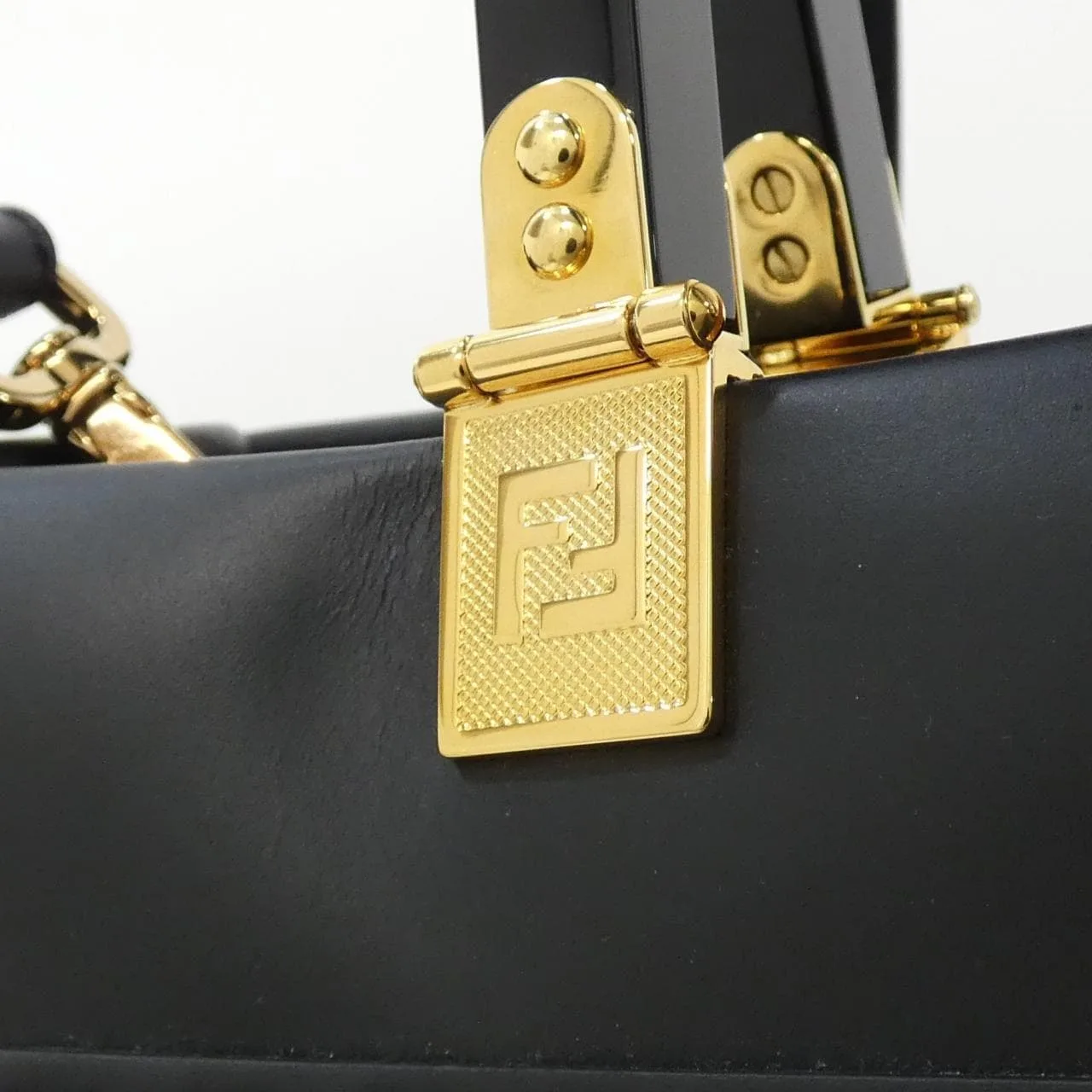 FENDI Sunshine Shopper 8BH386 AJT0 手提包 4