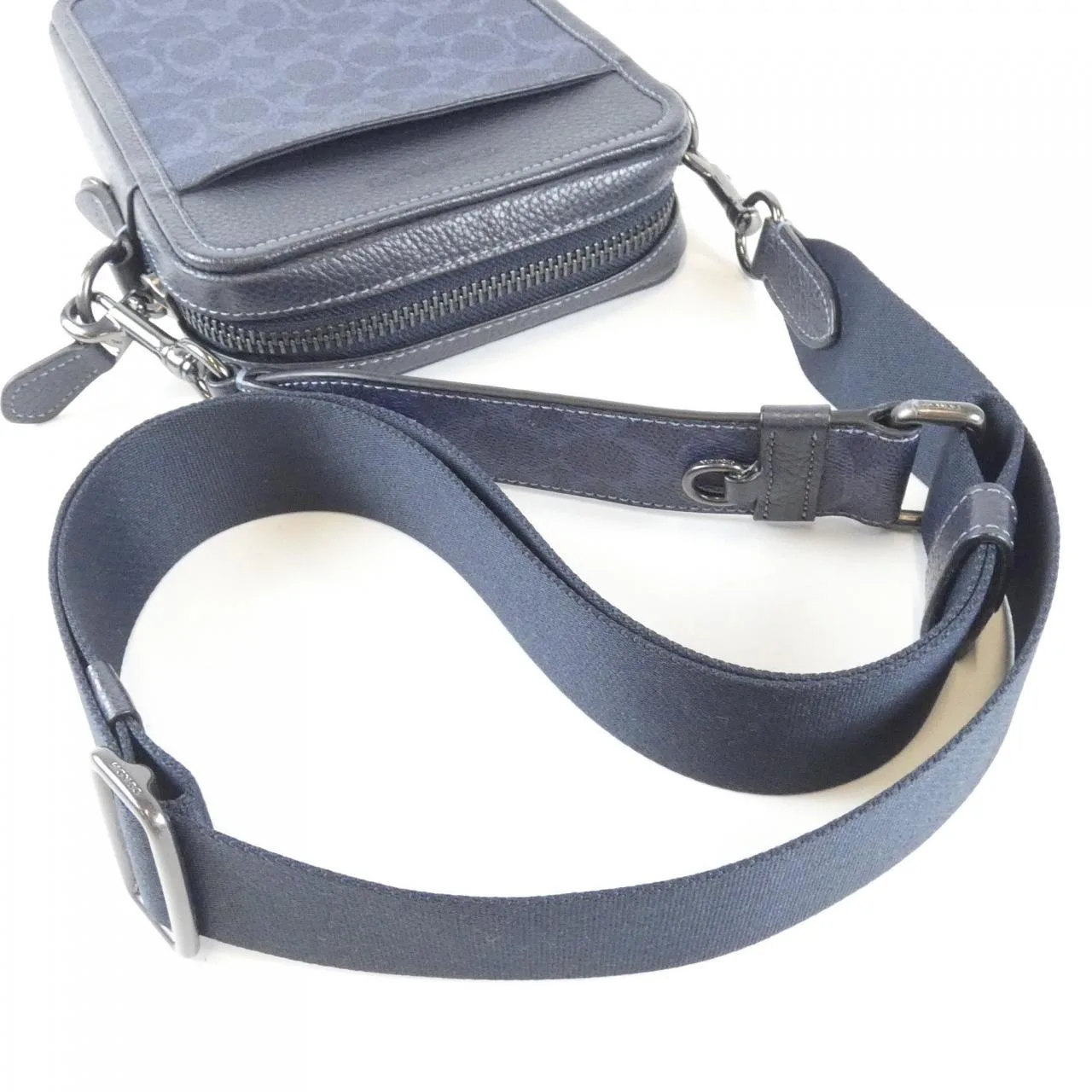 COACH CW388 肩背包 帆布 4