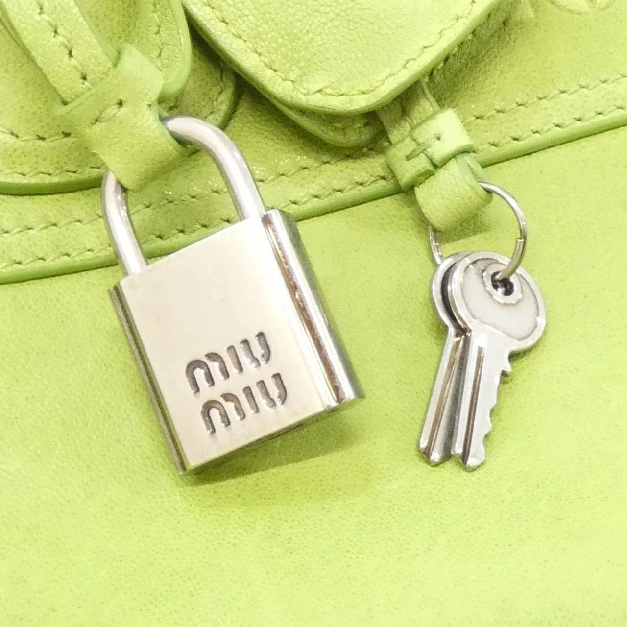 MIU MIU 5BB200 波士頓包 4