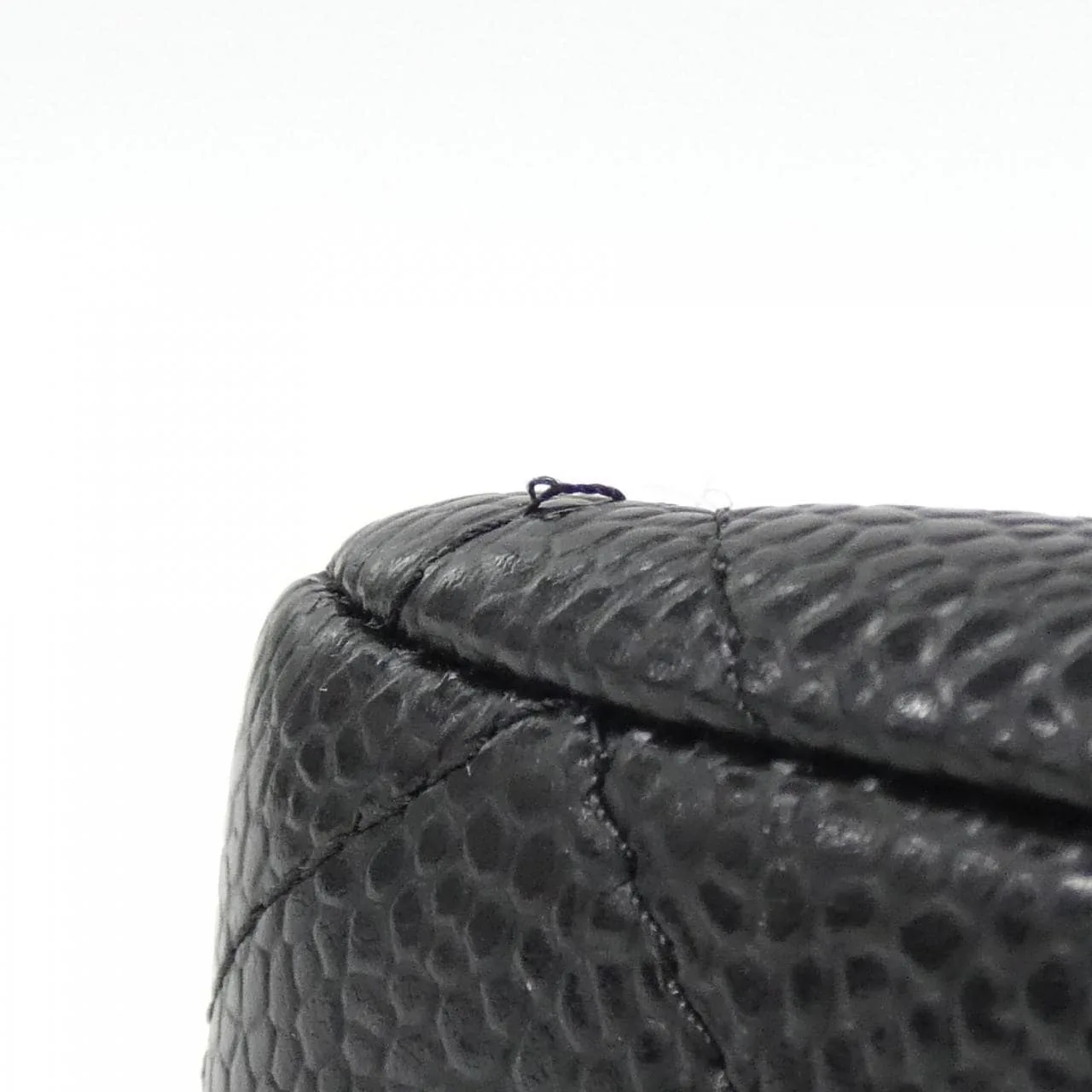 CHANEL Matelasse 1112 Shoulder Grained Calfskin 4