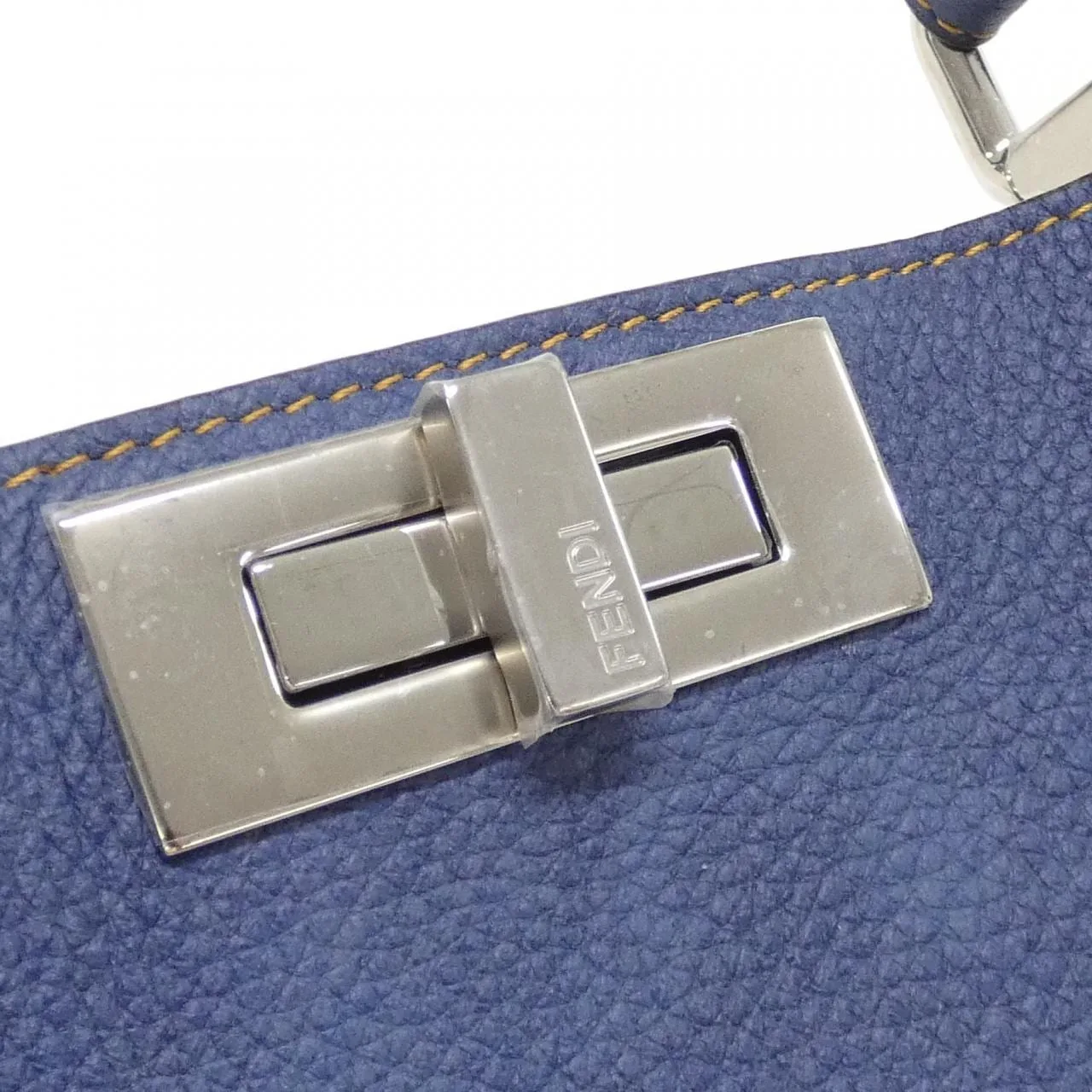 FENDI Peekaboo 8BN353 AUR3 手提包 4