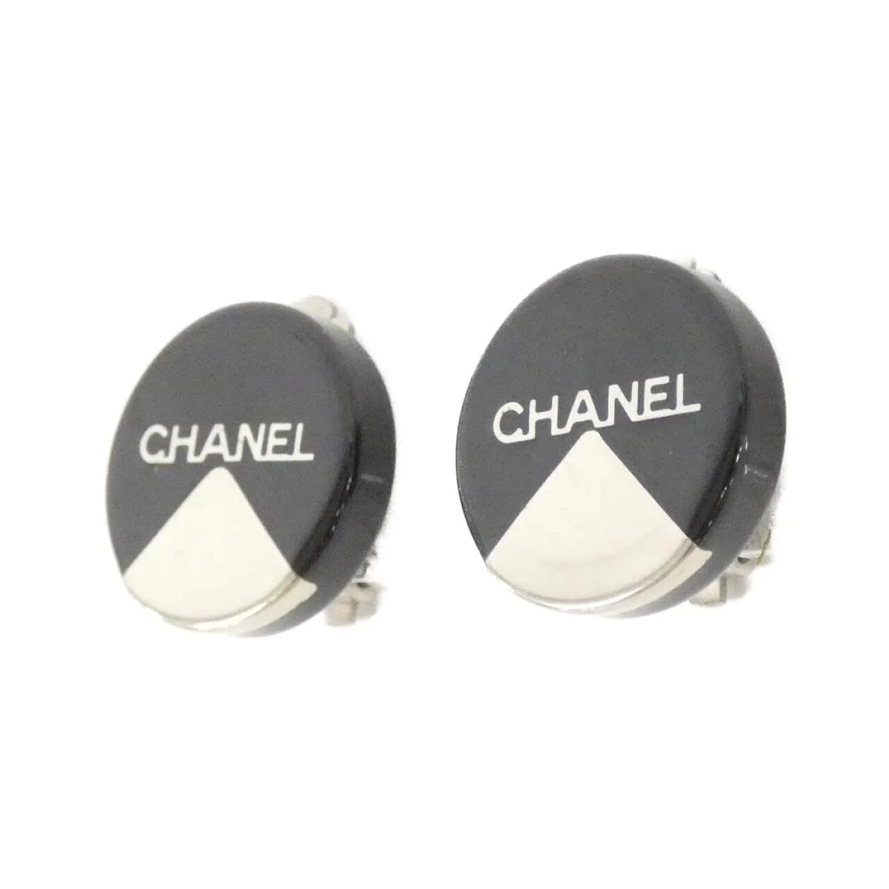 CHANEL Accessories 2