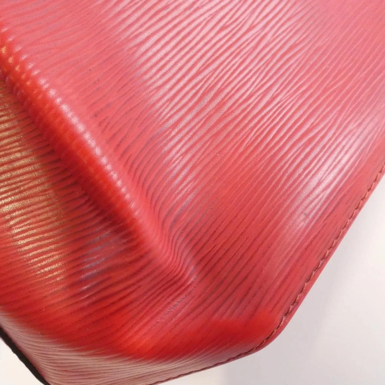 LOUIS VUITTON M80207 Shoulder Epi 4