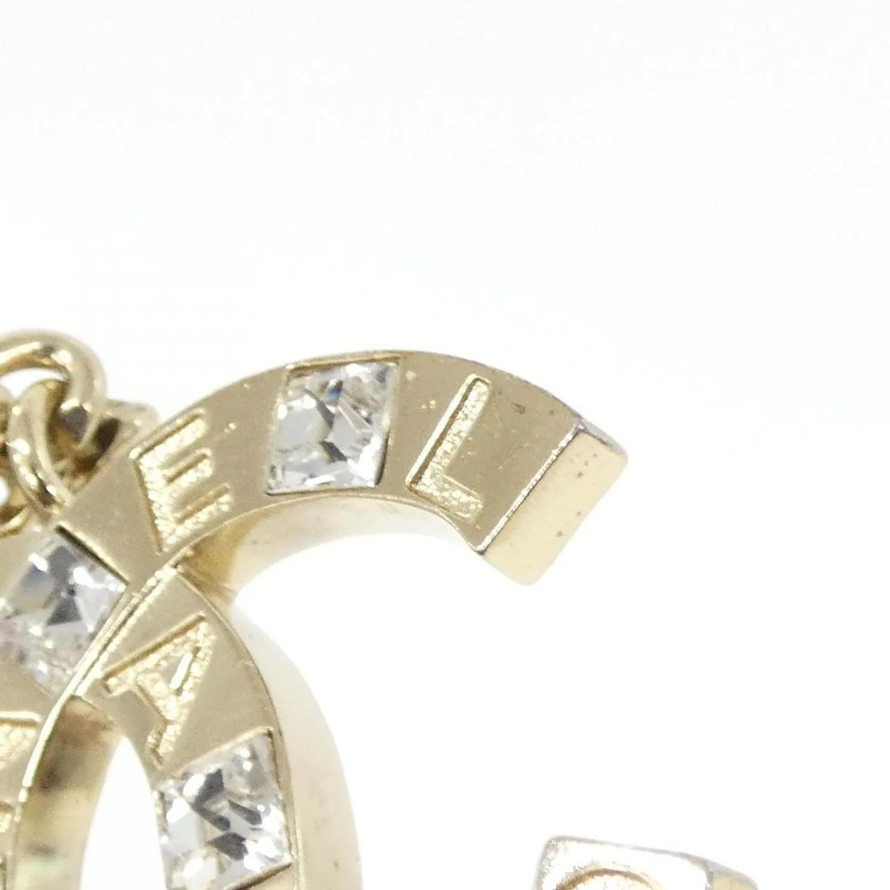 CHANEL Accessories 4