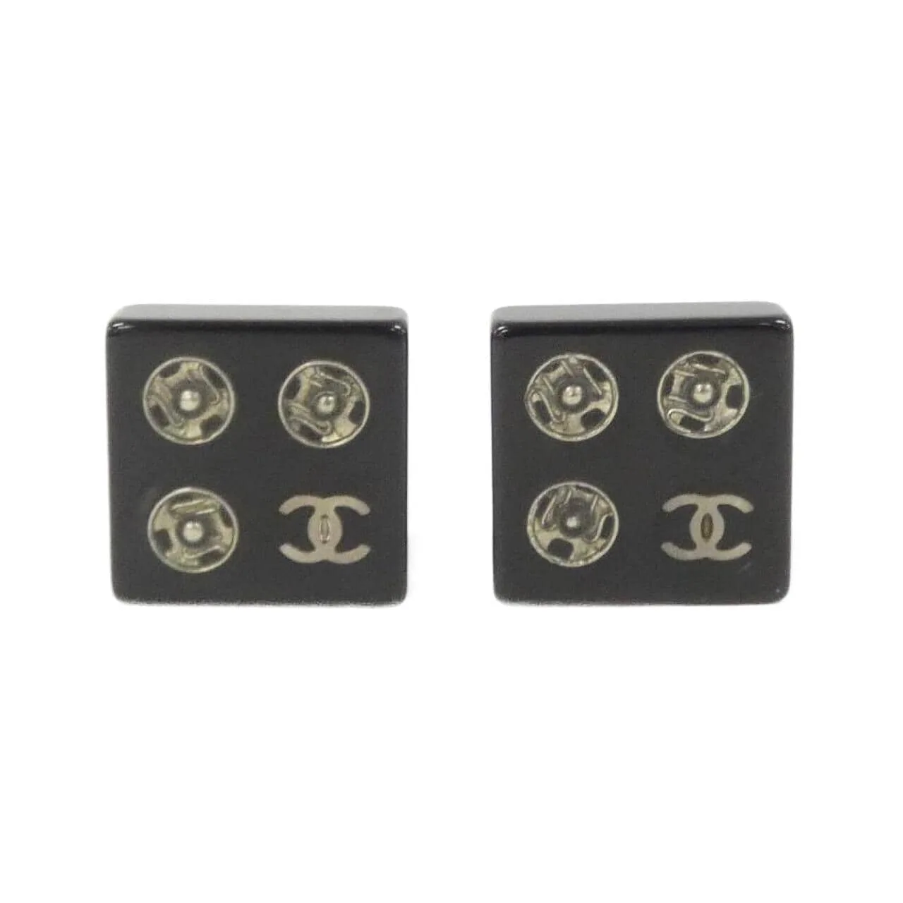 CHANEL Accessories