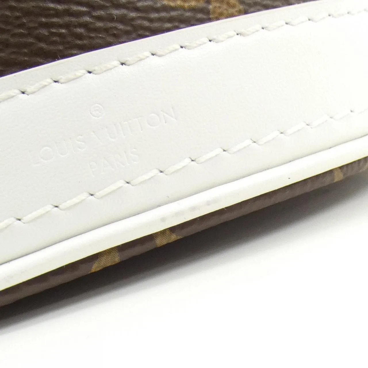 LOUIS VUITTON M81489 Handbag Monogram 2
