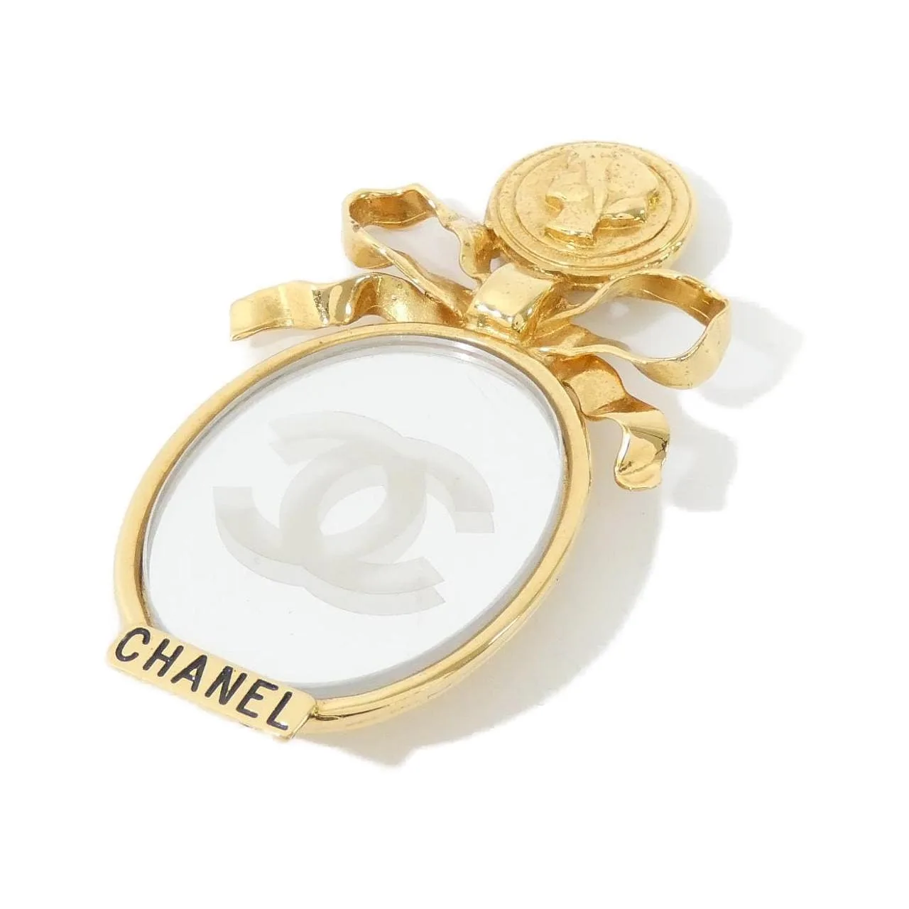 CHANEL Accessories