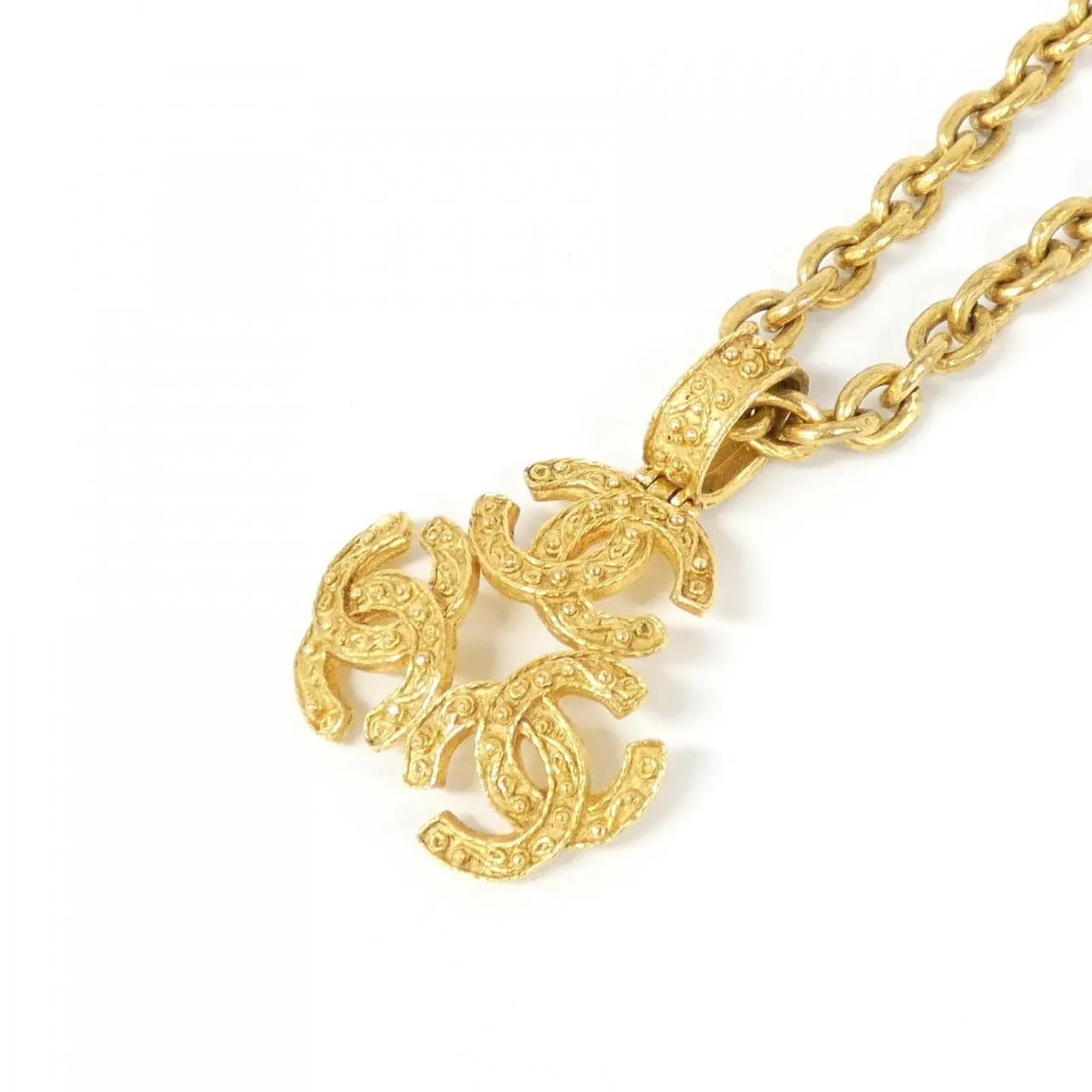CHANEL Accessories 3