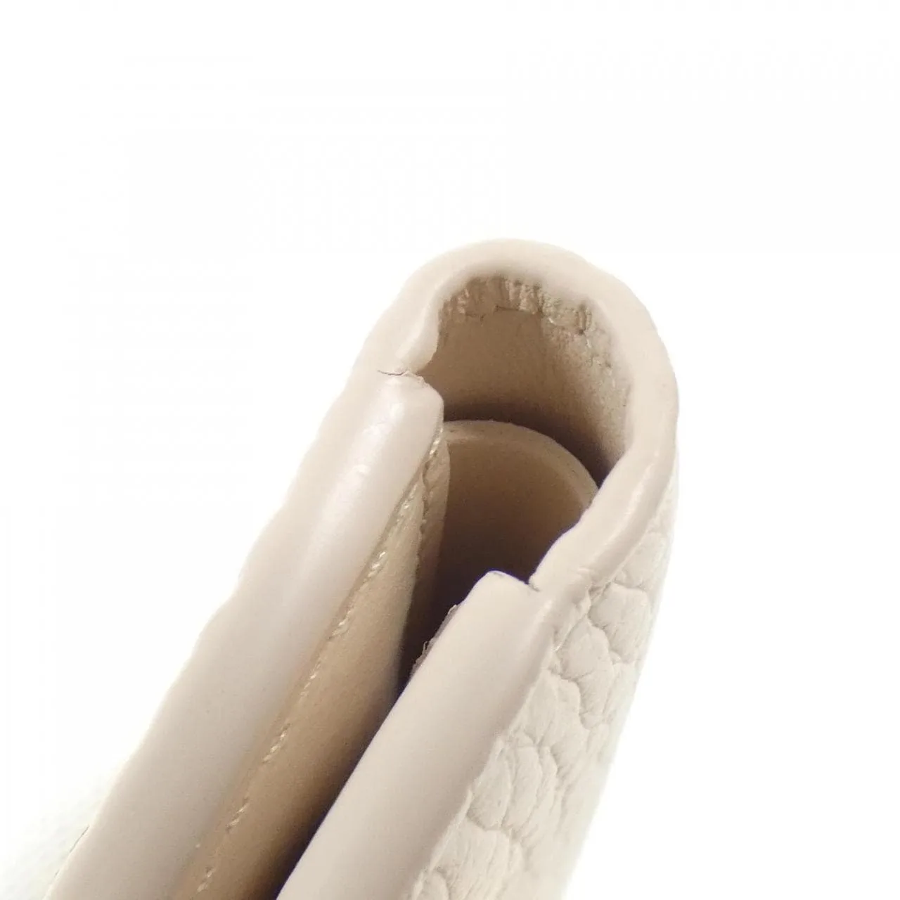 LOUIS VUITTON Capucines M11363 銀包 3