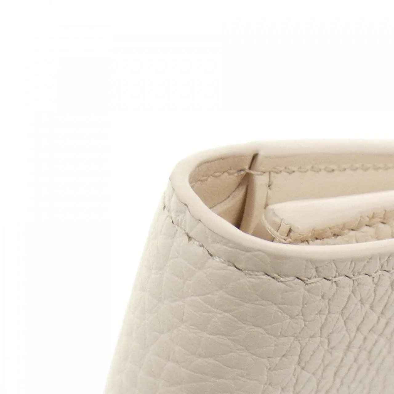LOUIS VUITTON Capucines M11363 銀包 4
