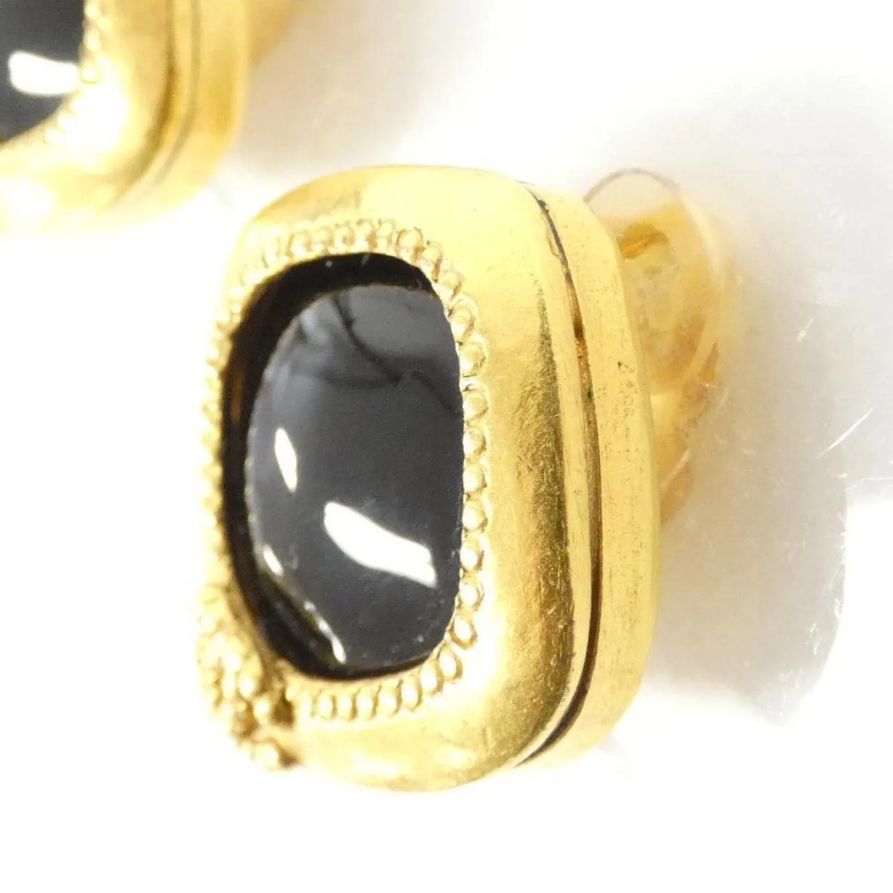 CHANEL Accessories 3