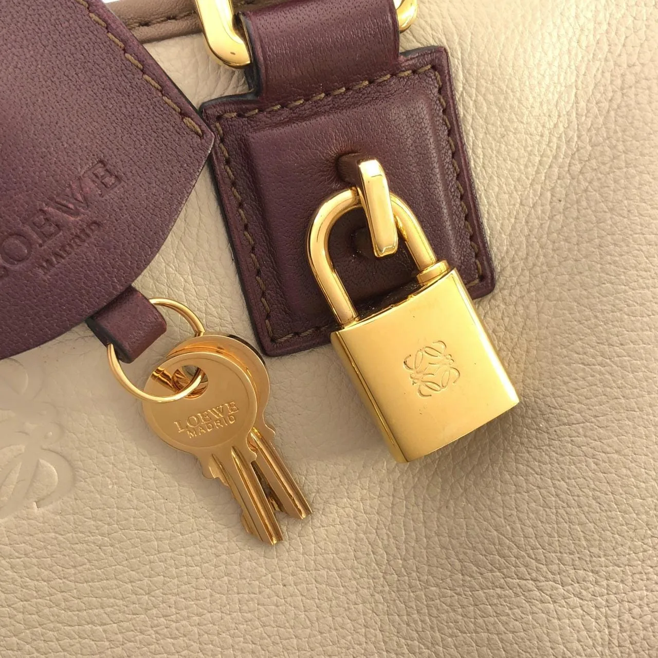 LOEWE Amazona 352 62 A03 Handbag Gold Rank A - Thumbnail 7