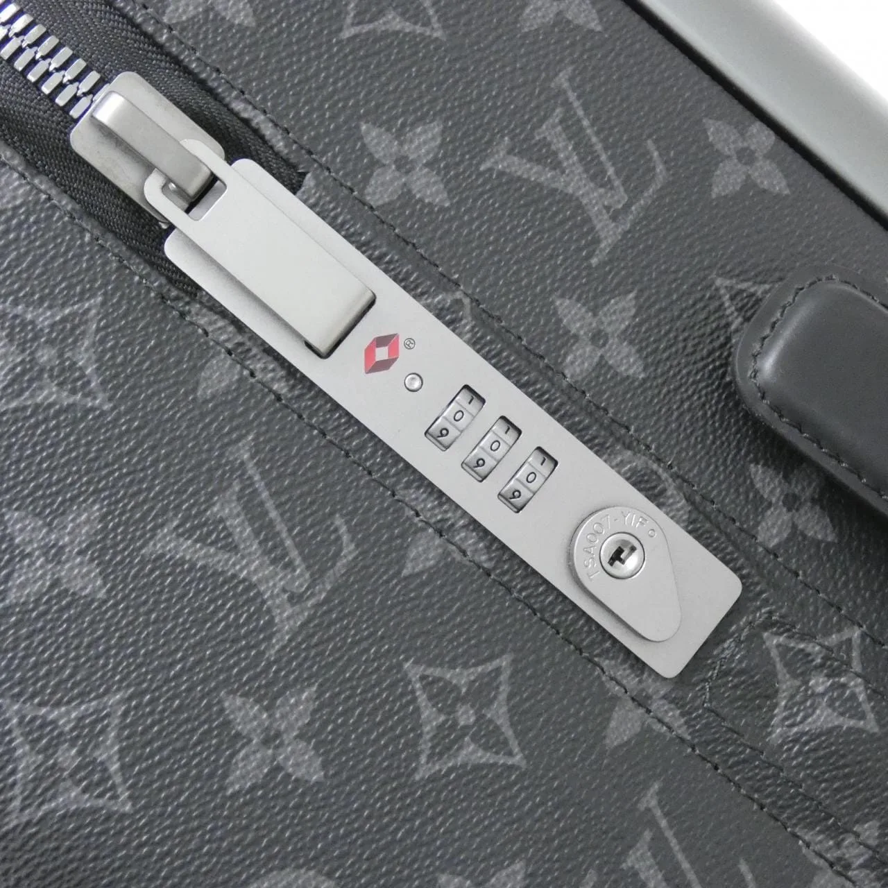 LOUIS VUITTON Eclipse M23002 Bag Monogram Black Monogram Rank B - Thumbnail 5