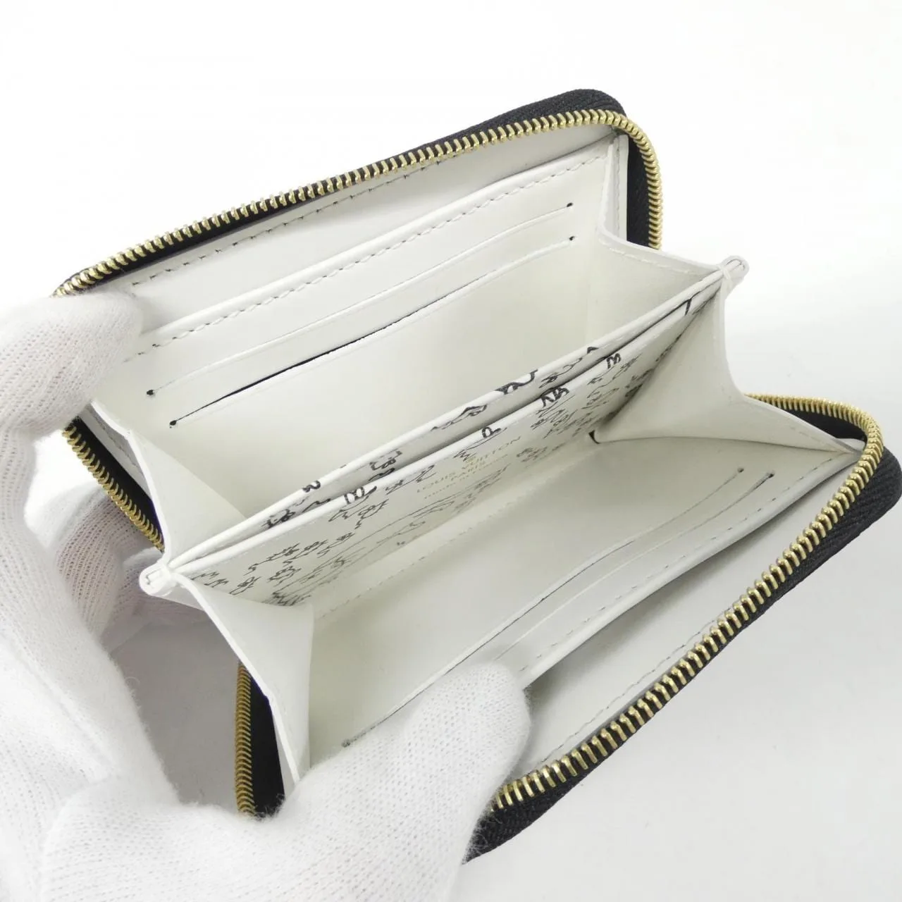 LOUIS VUITTON M63884 Coin Case Lambskin 4