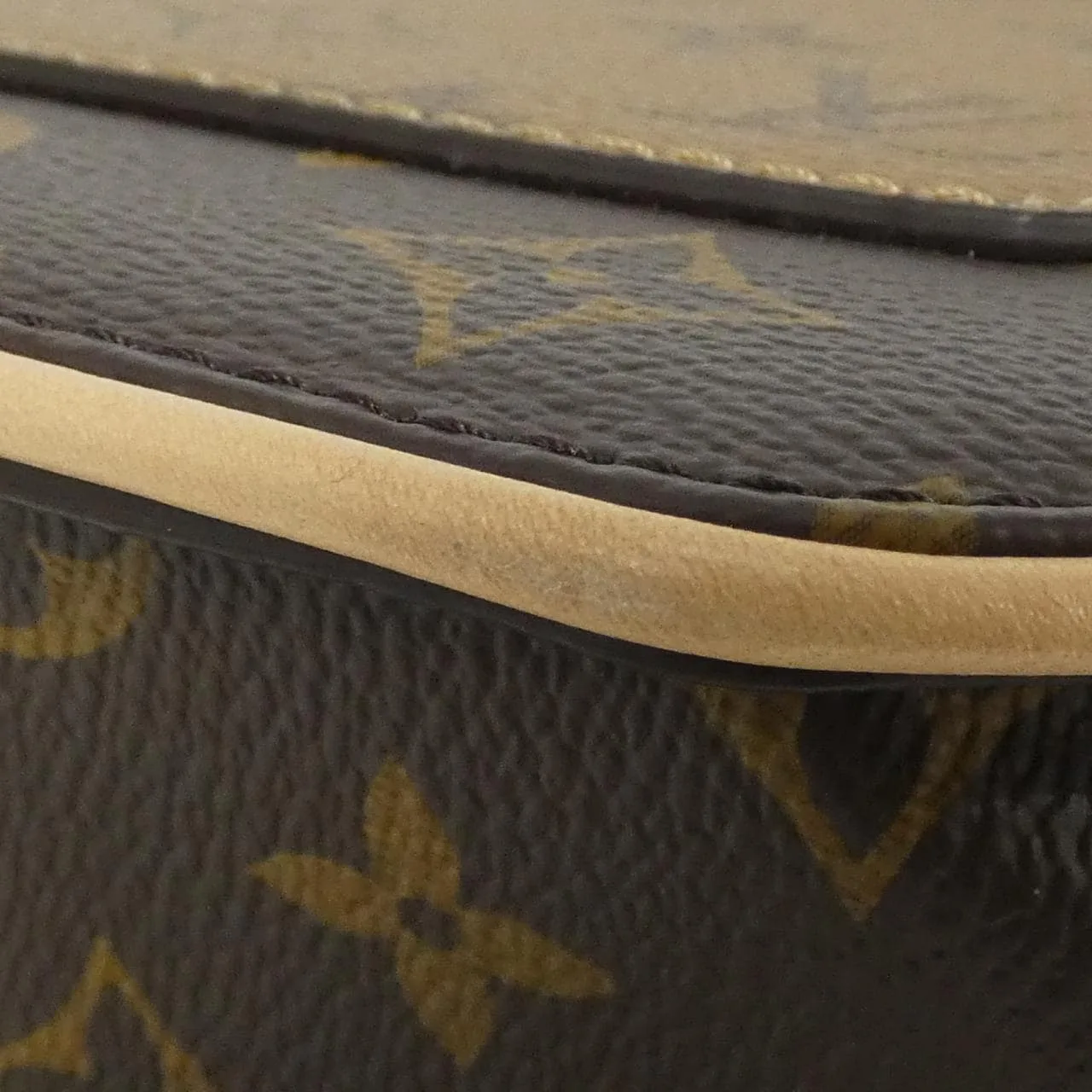 LOUIS VUITTON M47117 肩背包 Monogram 3