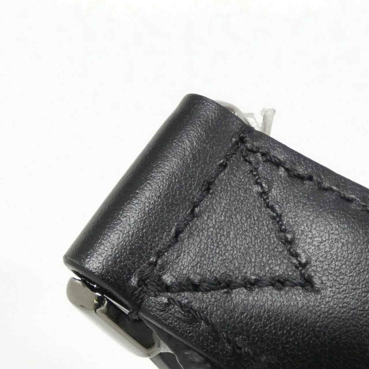 LOUIS VUITTON Discovery M46035 肩背包 Monogram 4
