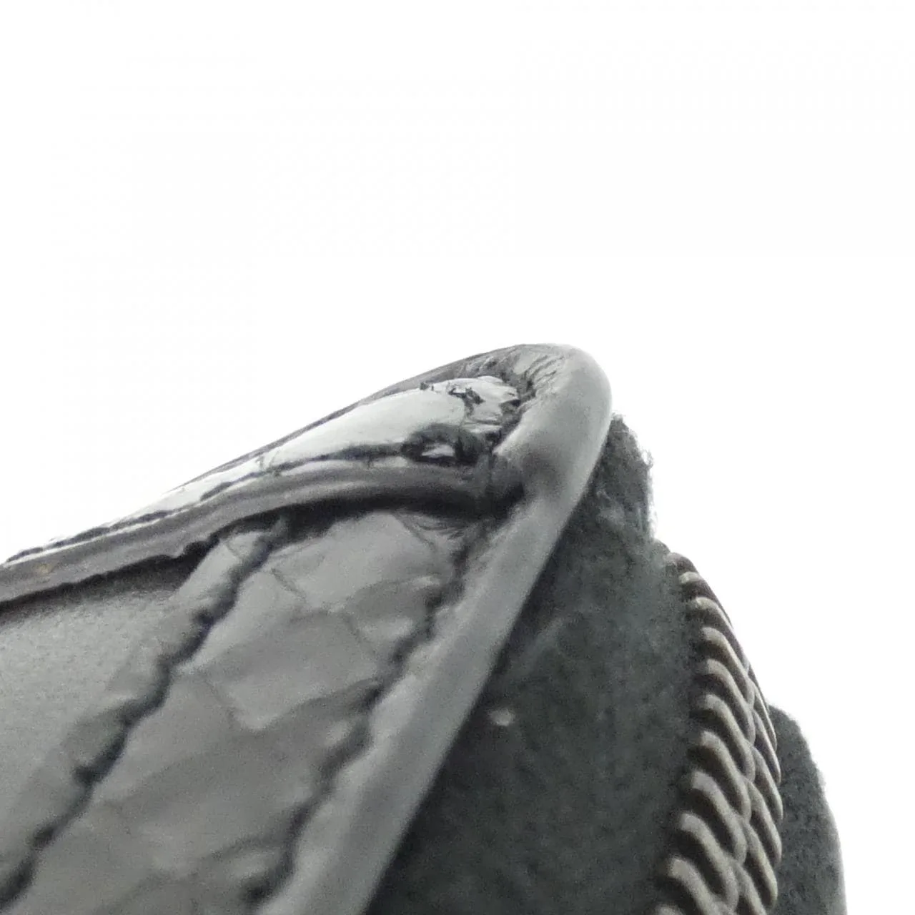 GUCCI 706844 10OTT Wallet Python Black Python Rank A - Thumbnail 5