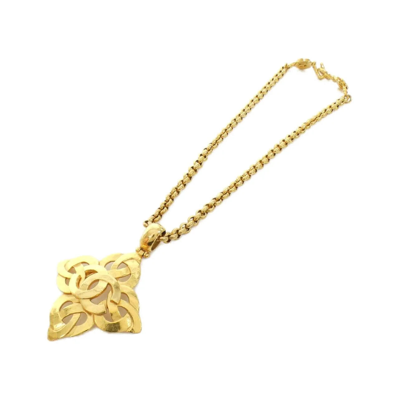 CHANEL Accessories 2