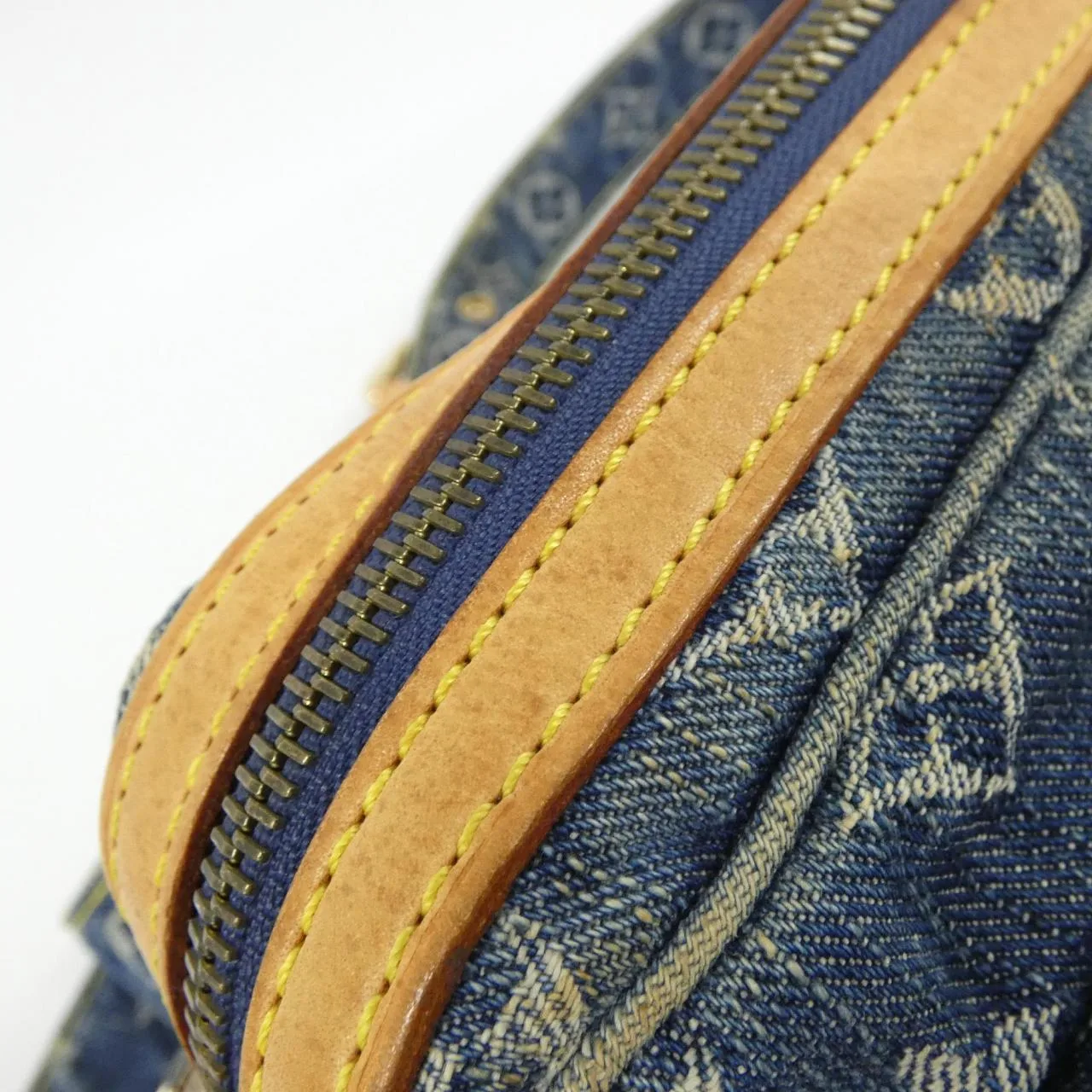 LOUIS VUITTON Bum Bag M95347 Shoulder Monogram 5