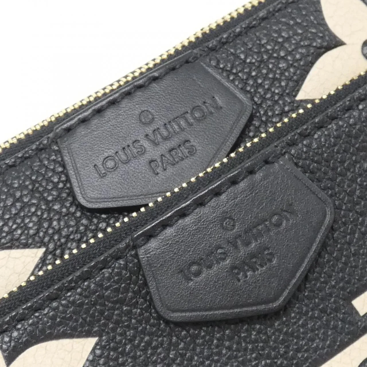 LOUIS VUITTON Pochette M45777 Shoulder Monogram 4