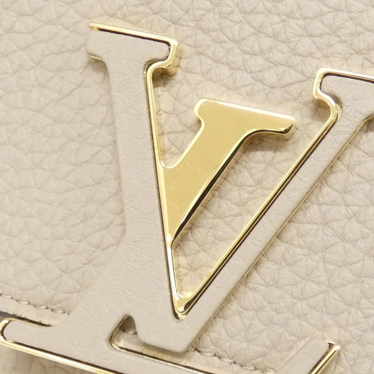 LOUIS VUITTON Capucines M61249 Wallet 3