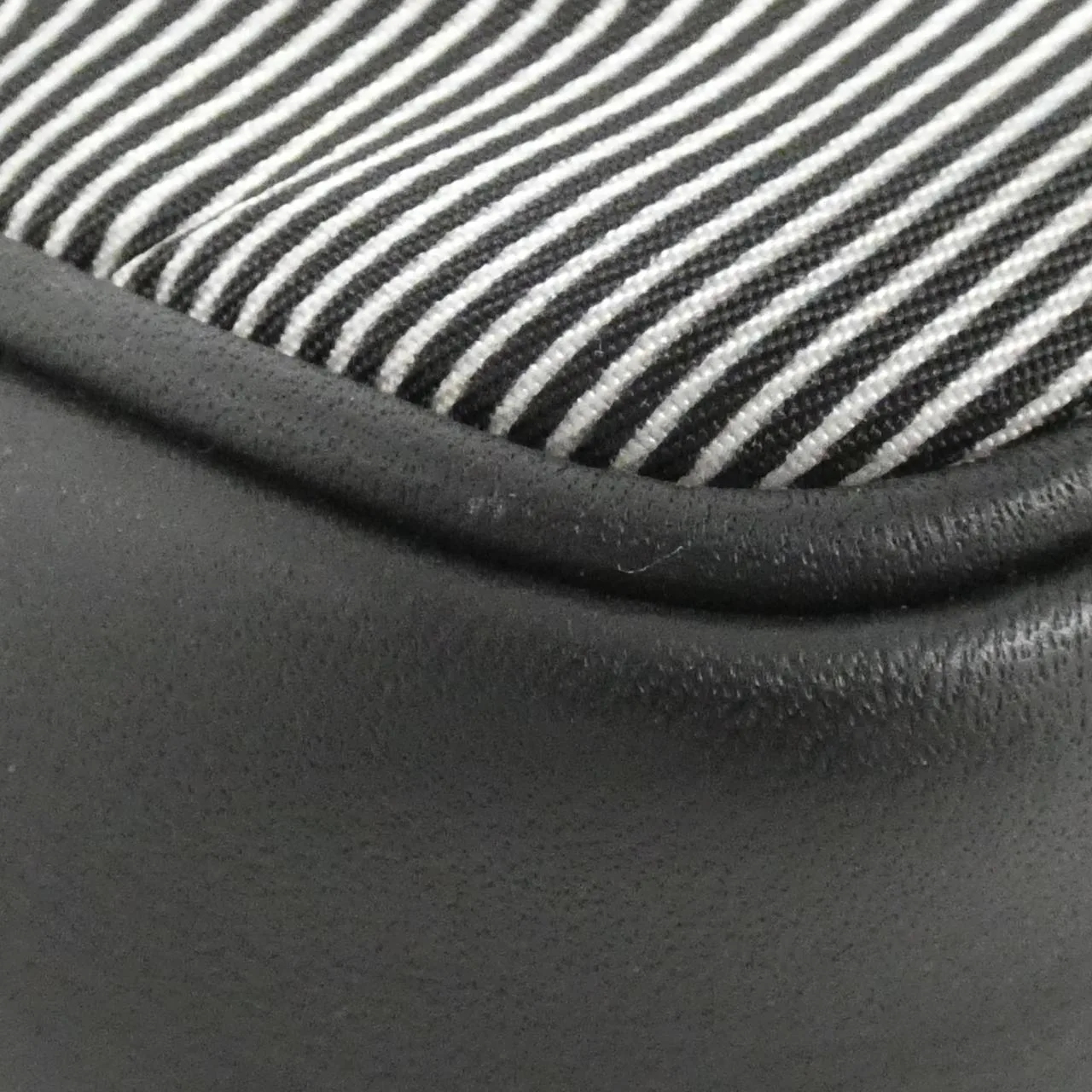 LOUIS VUITTON M55698 Shoulder Nylon 3