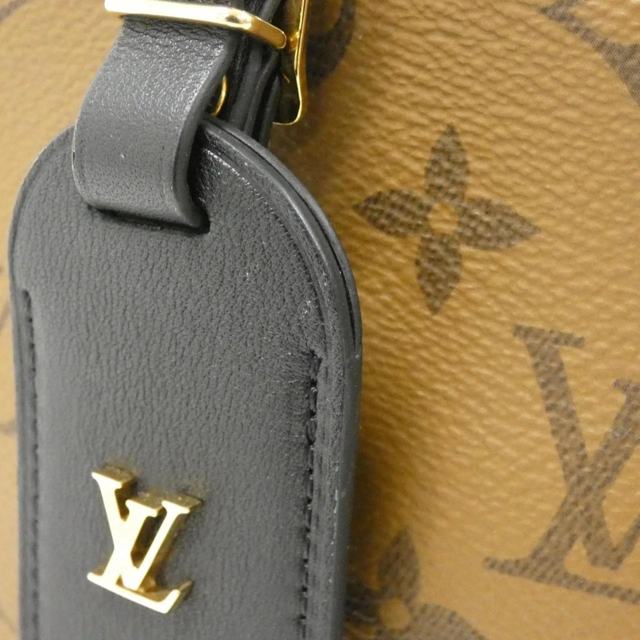 LOUIS VUITTON M68276 Shoulder Monogram 4