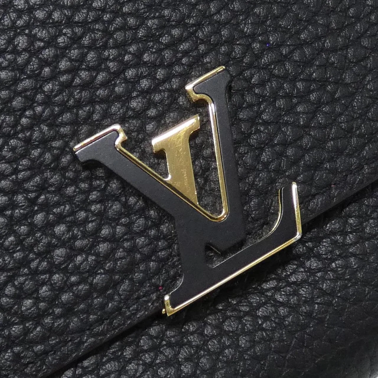 LOUIS VUITTON Capucines M62157 Wallet 3