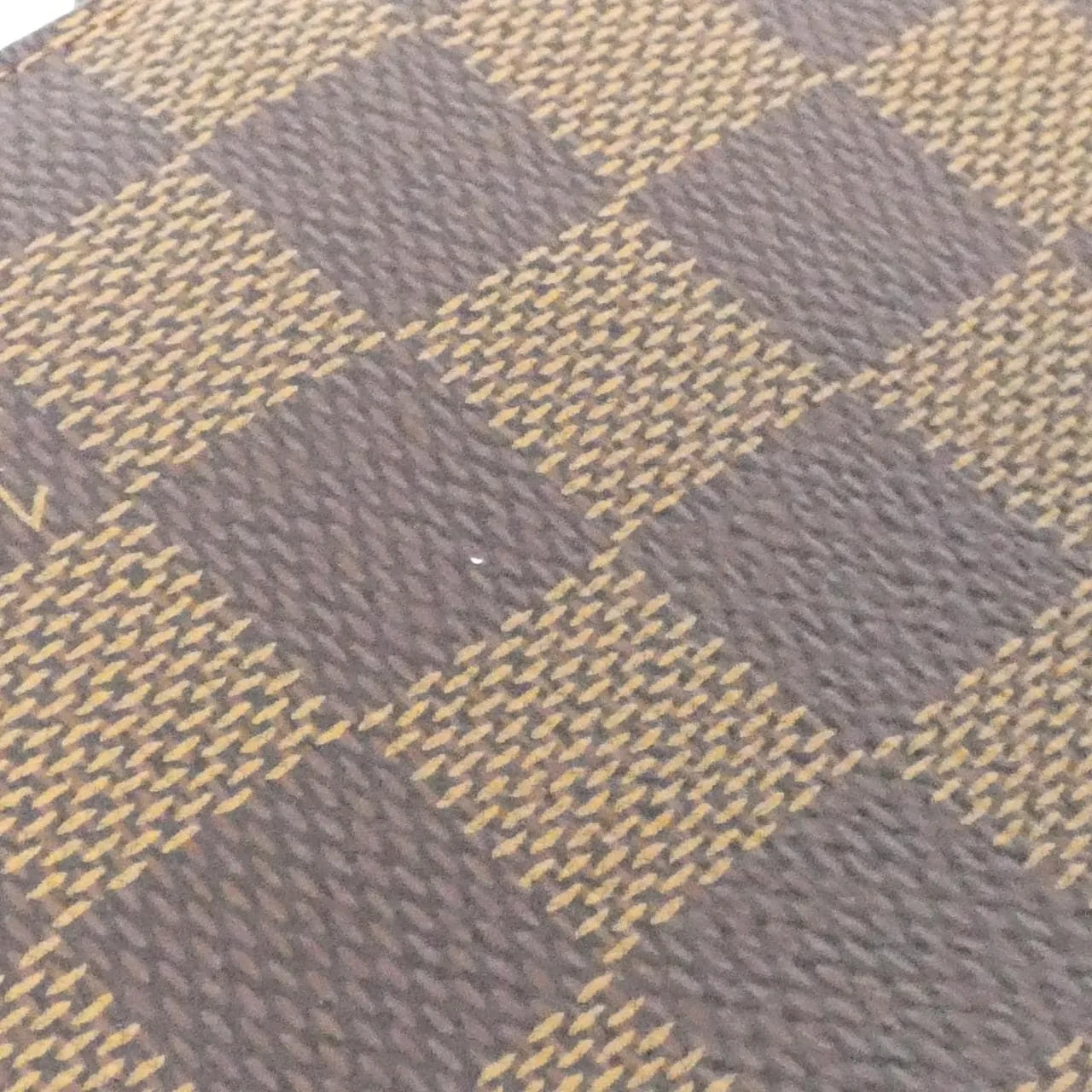 LOUIS VUITTON R20700 Wallet Damier 5