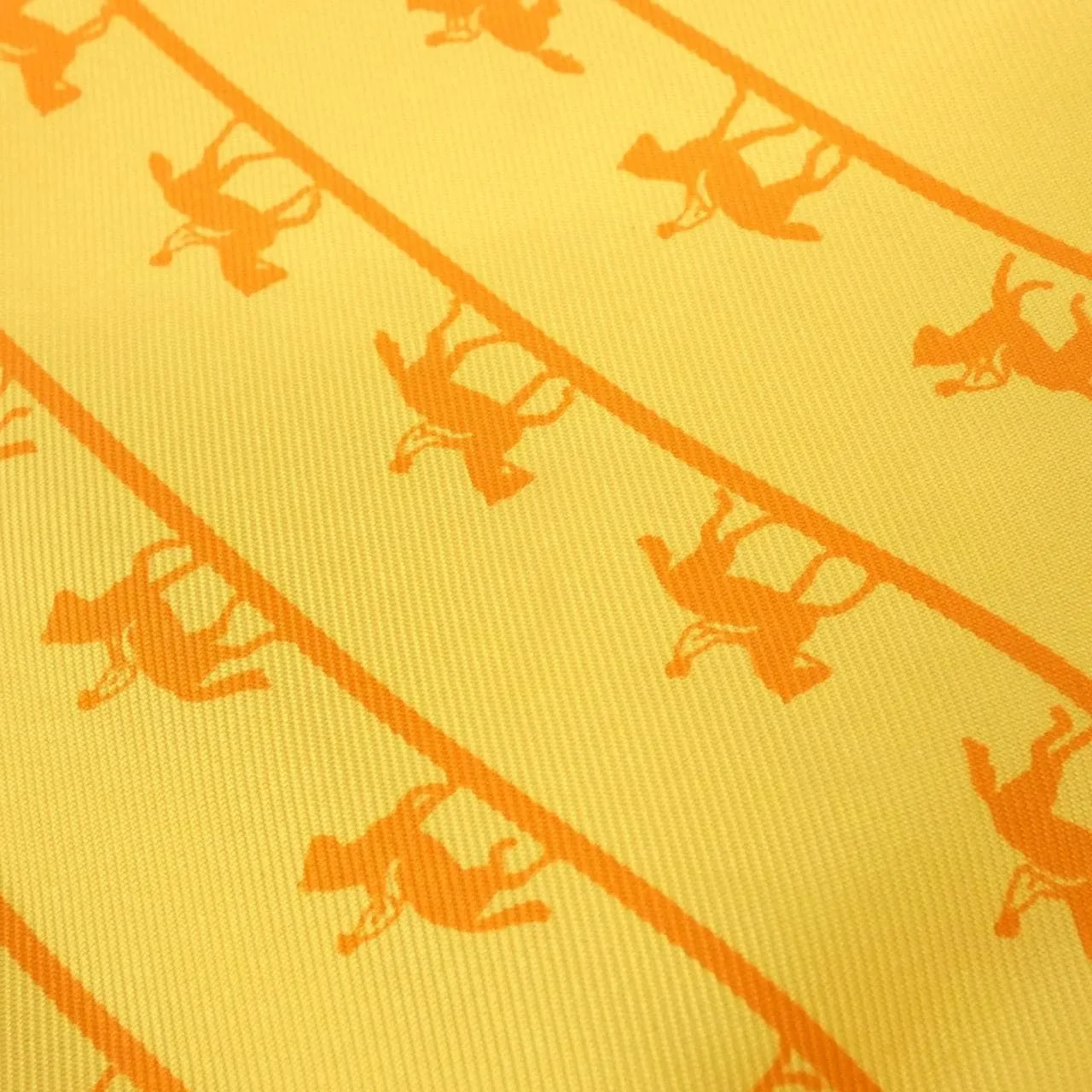 HERMES Scarf 黑色 中古品A - 縮圖 3