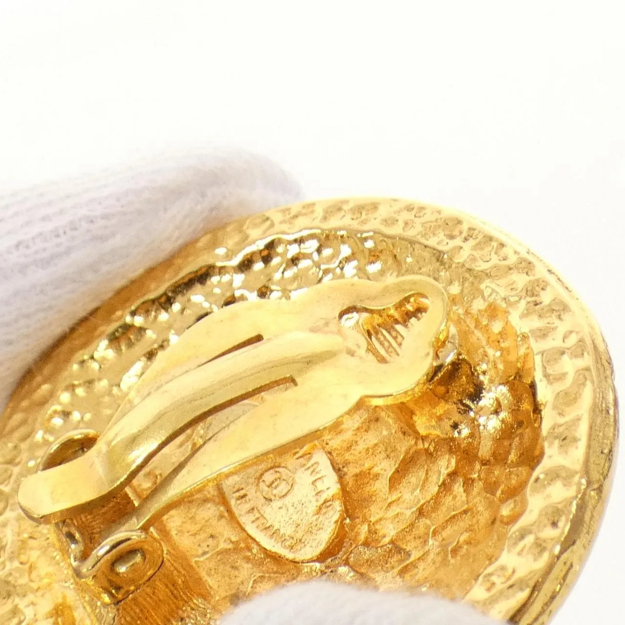 CHANEL Accessories 3