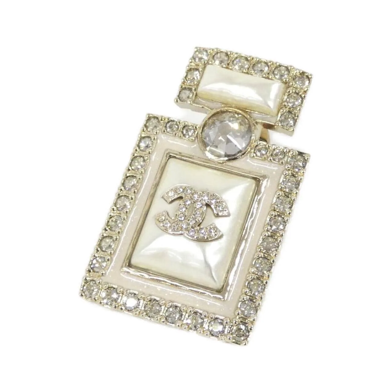 CHANEL Accessories