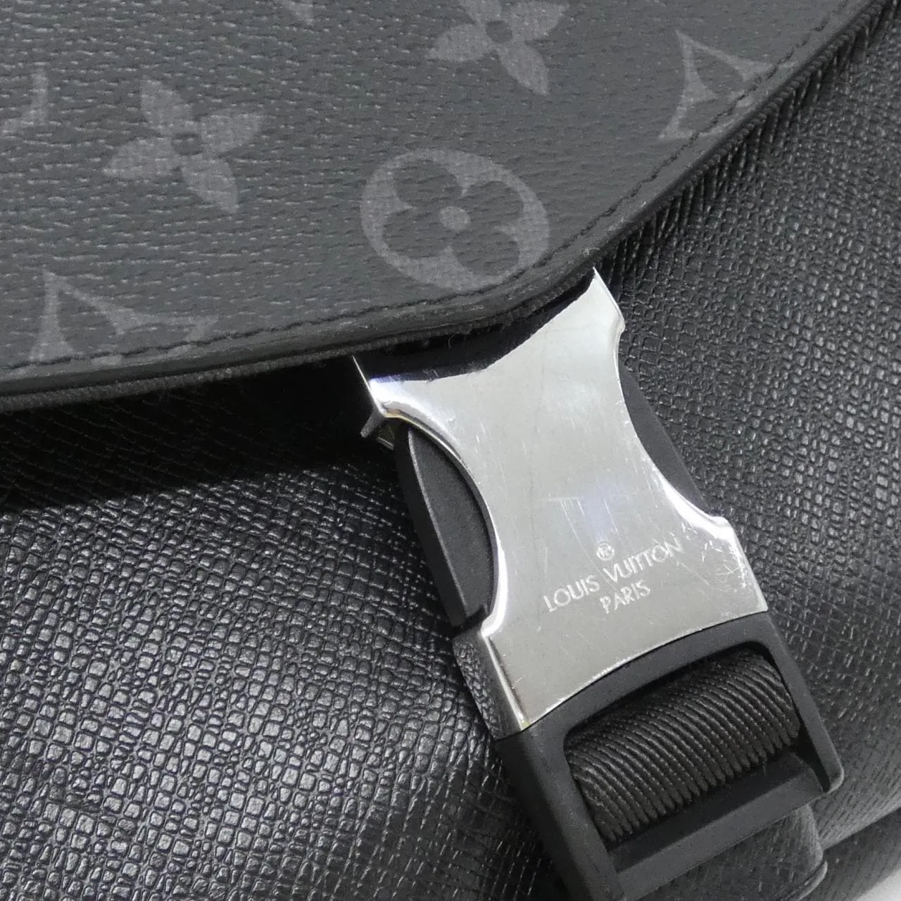 LOUIS VUITTON M30746 肩背包 帆布 5
