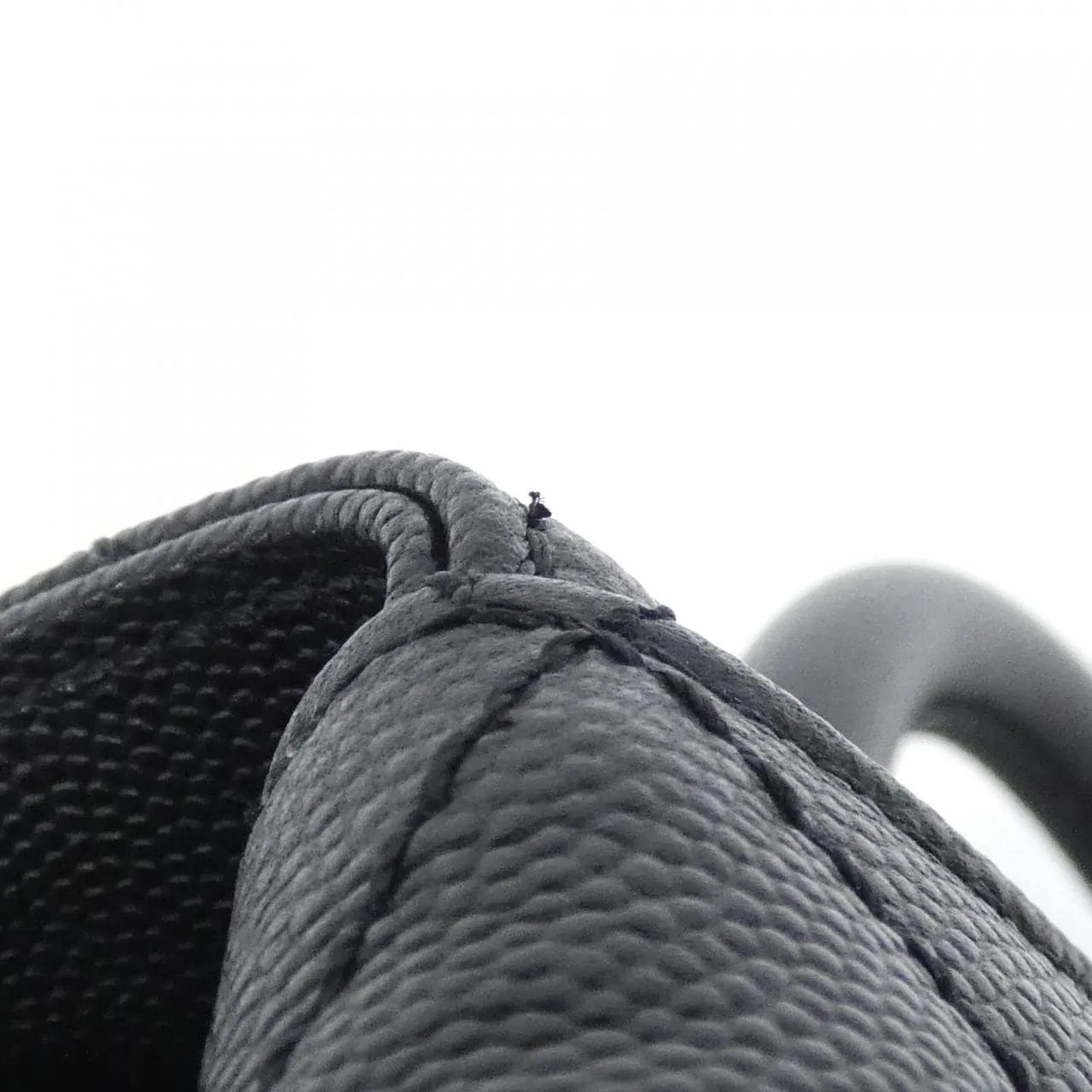 CHANEL Matelasse 92990 Handbag Grained Calfskin Black Grained Calfskin - Thumbnail 5